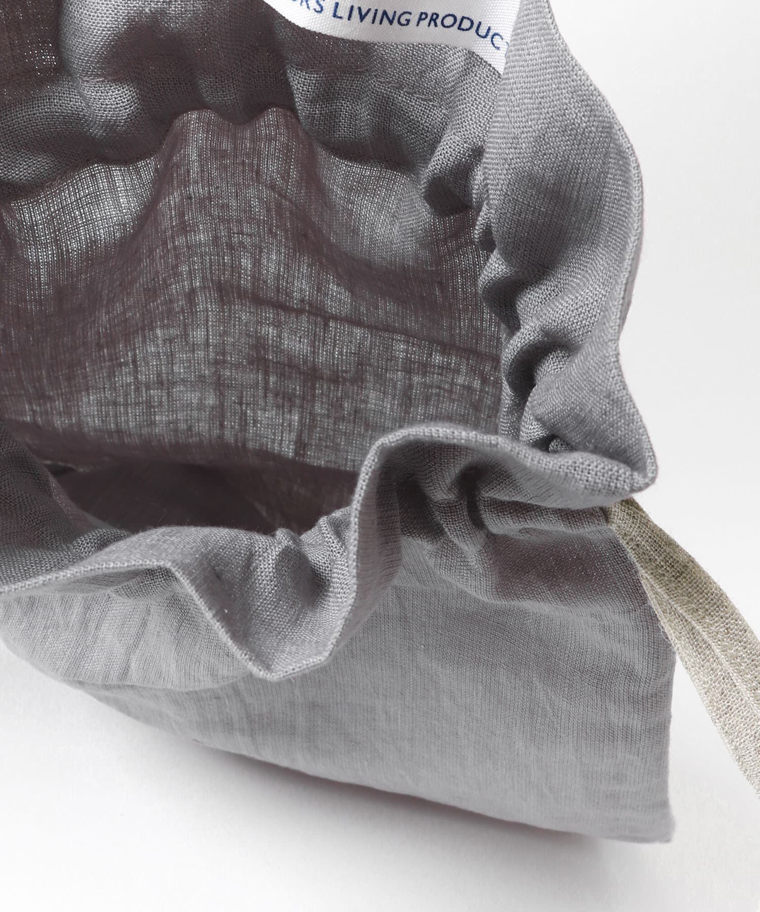 URBAN RESEARCH DOORS「『WEB限定』『別注』miiThaaii&times;DOORS　バイカラーリネン巾着M」|その他|