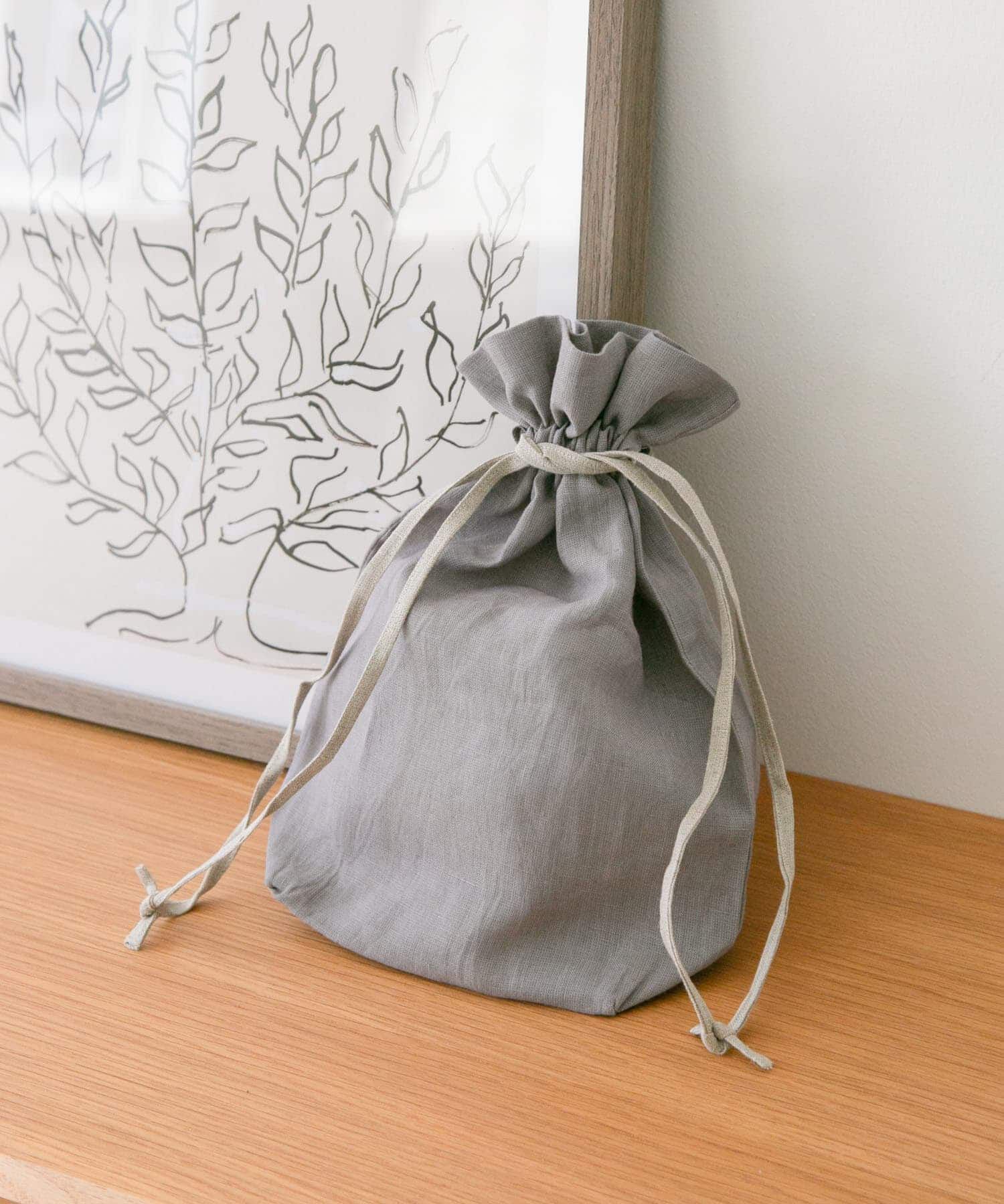 URBAN RESEARCH DOORS「『WEB限定』『別注』miiThaaii&times;DOORS　バイカラーリネン巾着M」|その他|