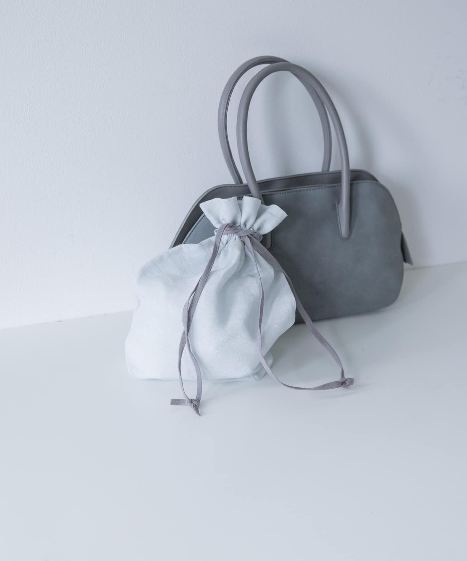 URBAN RESEARCH DOORS「『WEB限定』『別注』miiThaaii&times;DOORS　バイカラーリネン巾着M」|その他|