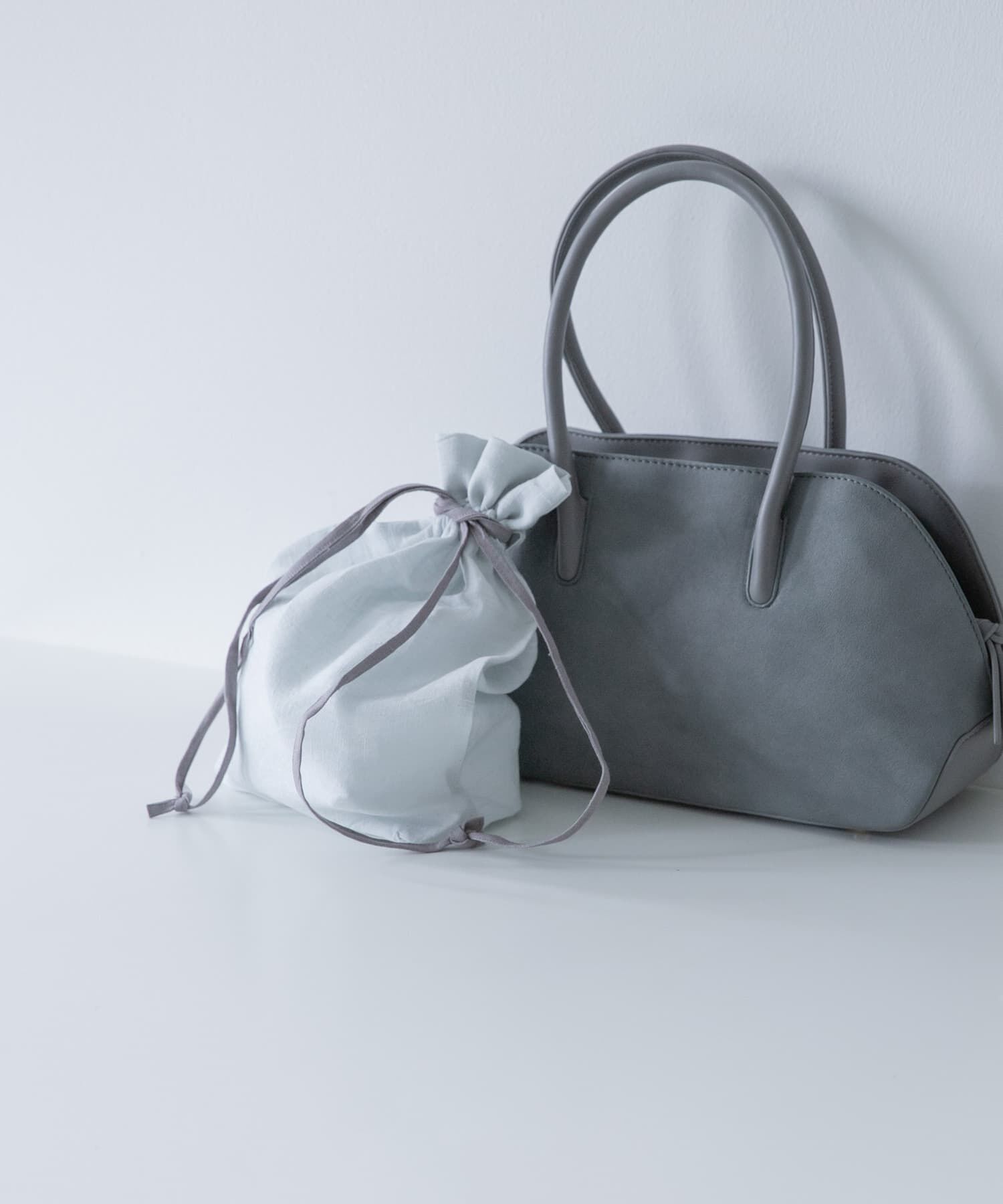 URBAN RESEARCH DOORS「『WEB限定』『別注』miiThaaii&times;DOORS　バイカラーリネン巾着M」|その他|