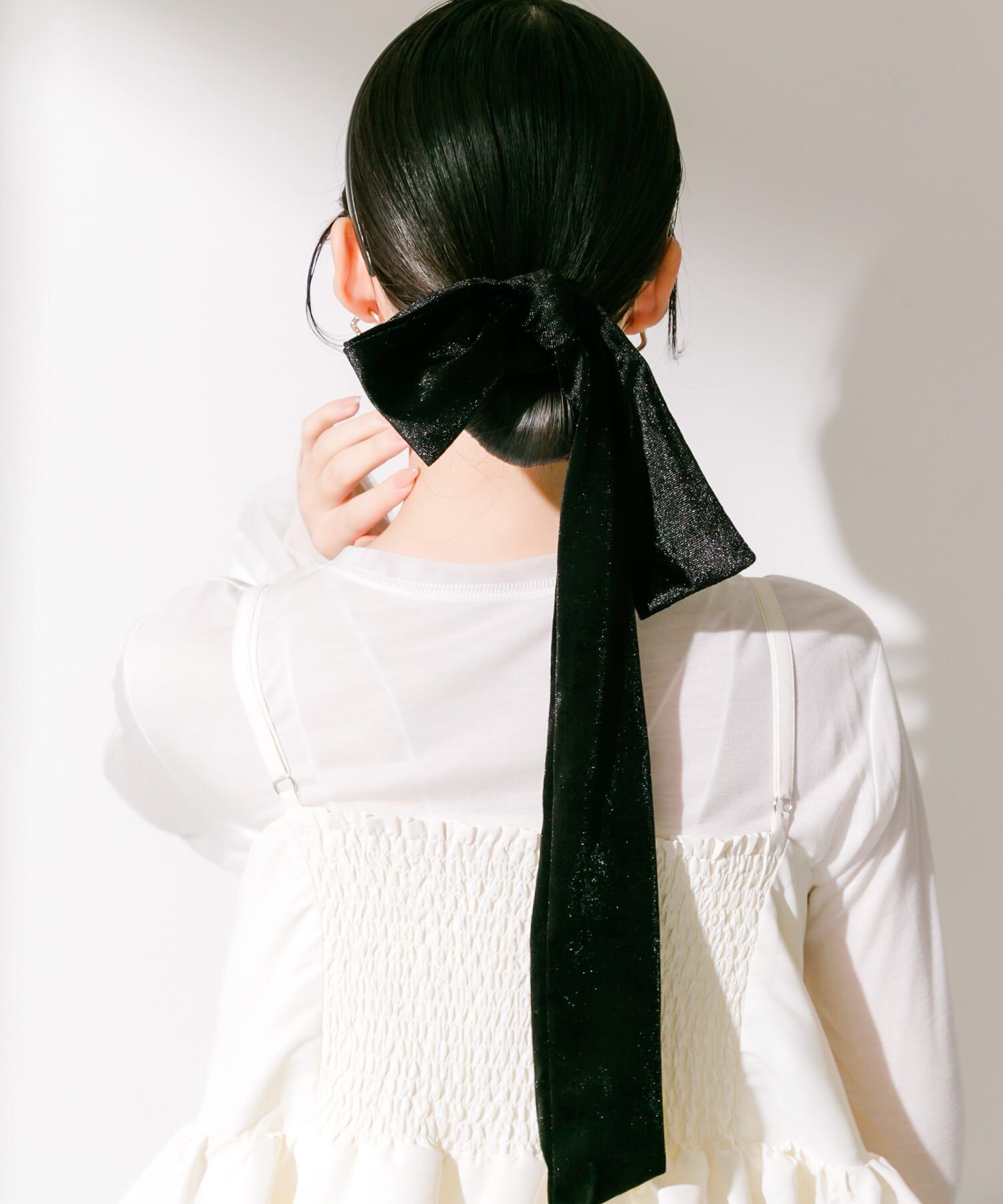 SMELLY「『WEB/一部店舗限定』ベロアビッグリボンヘアカフセット」|ヘアゴム・シュシュ|
