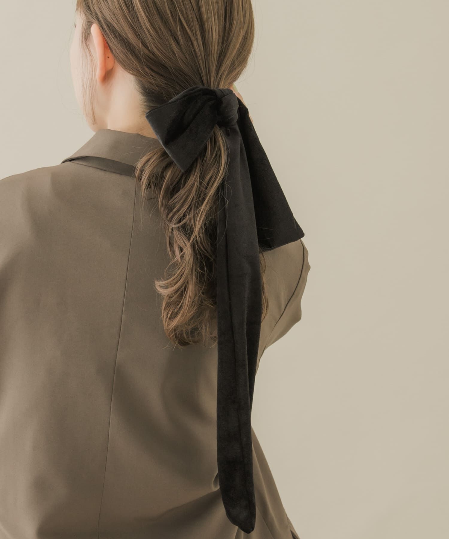 SMELLY「『WEB/一部店舗限定』ベロアビッグリボンヘアカフセット」|ヘアゴム・シュシュ|