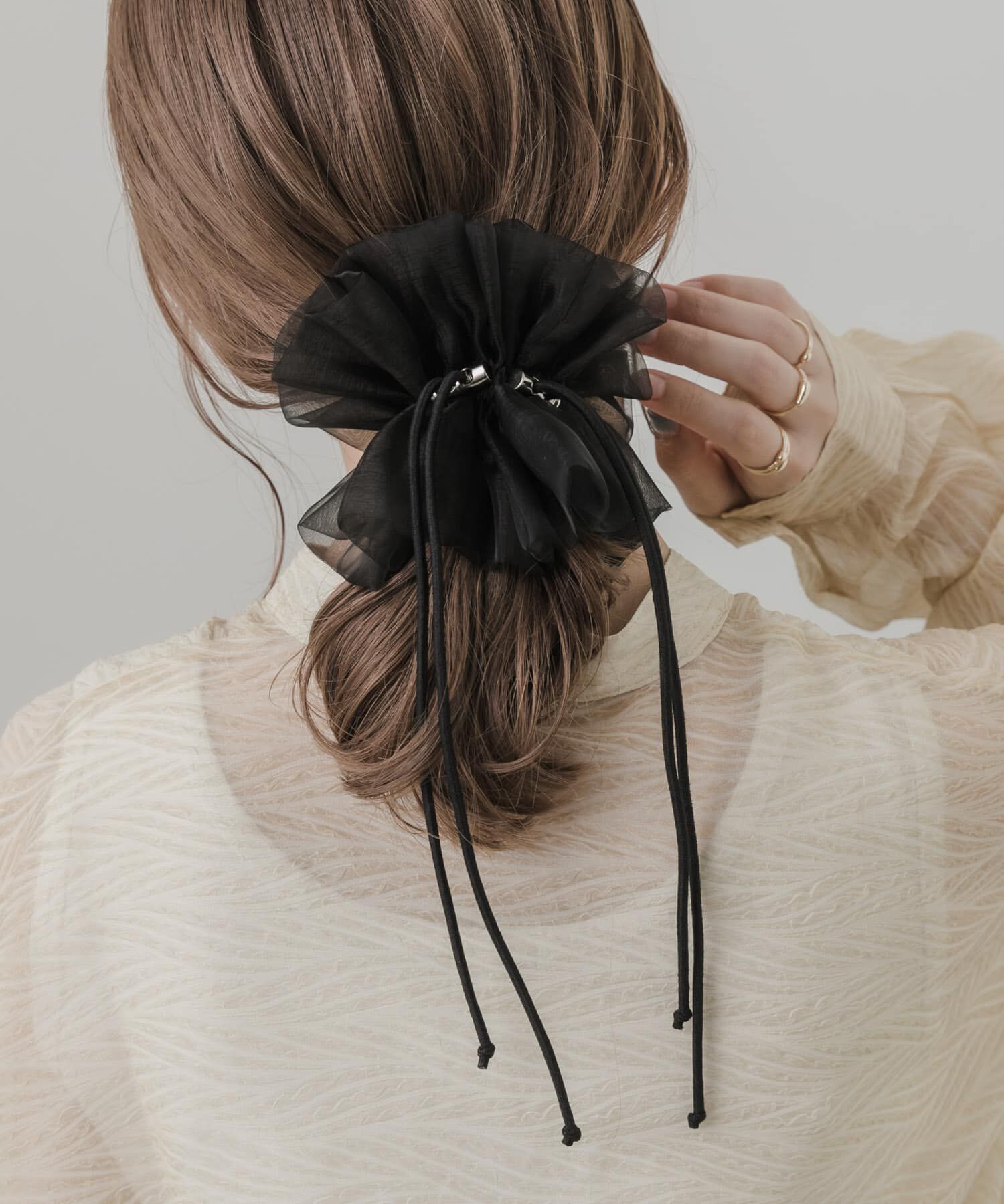 SMELLY「ドローコードシアーシュシュ」|ヘアゴム・シュシュ|ブラック