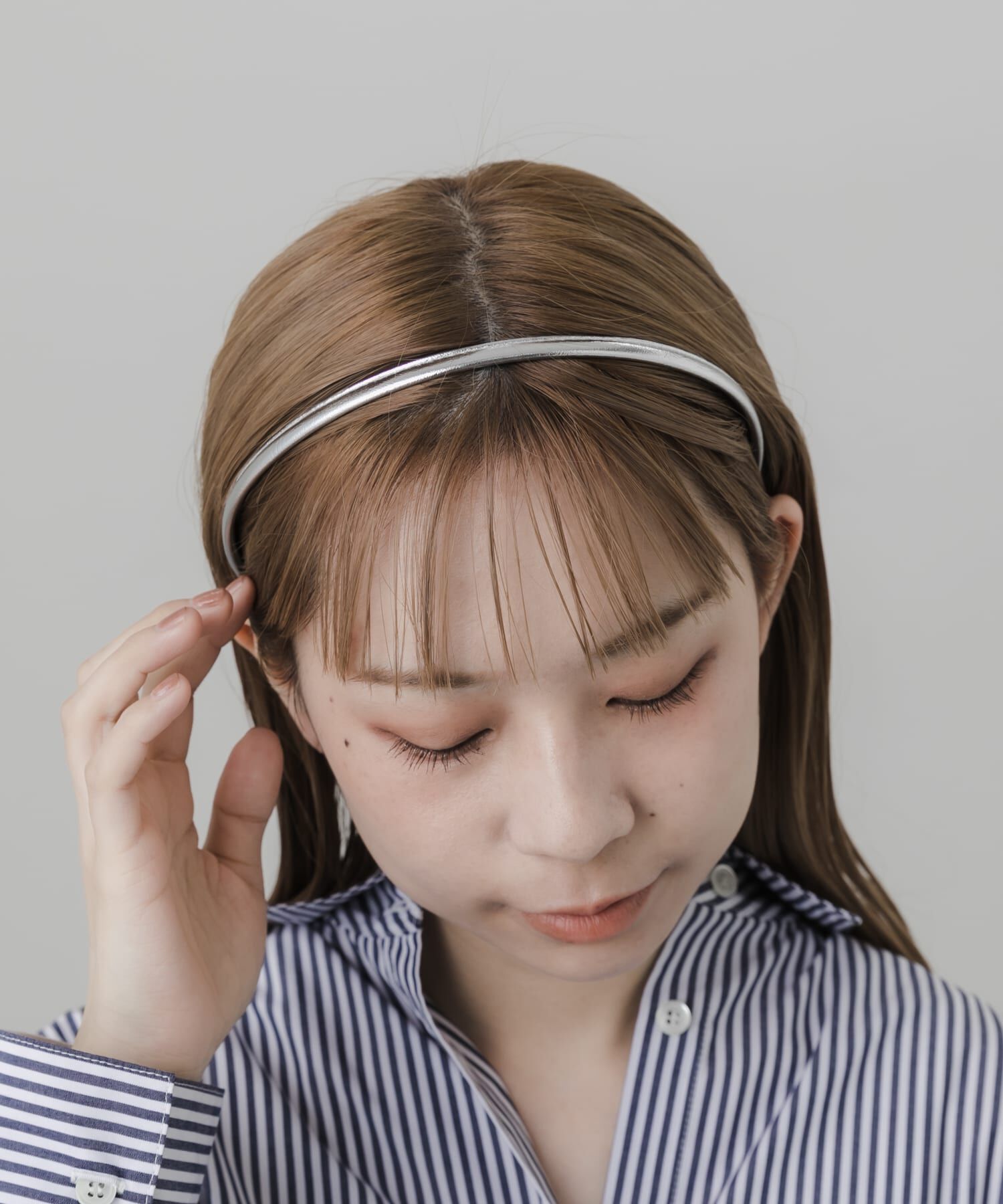 SMELLY「スリムフェイクレザーカチューシャ」|カチューシャ|シルバー