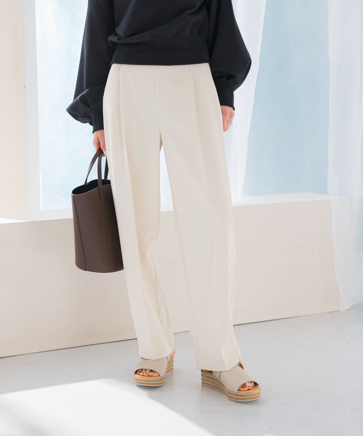 URBAN RESEARCH ROSSO「『WEB/一部店舗限定』『撥水』センタープレスイージーパンツ」|その他|