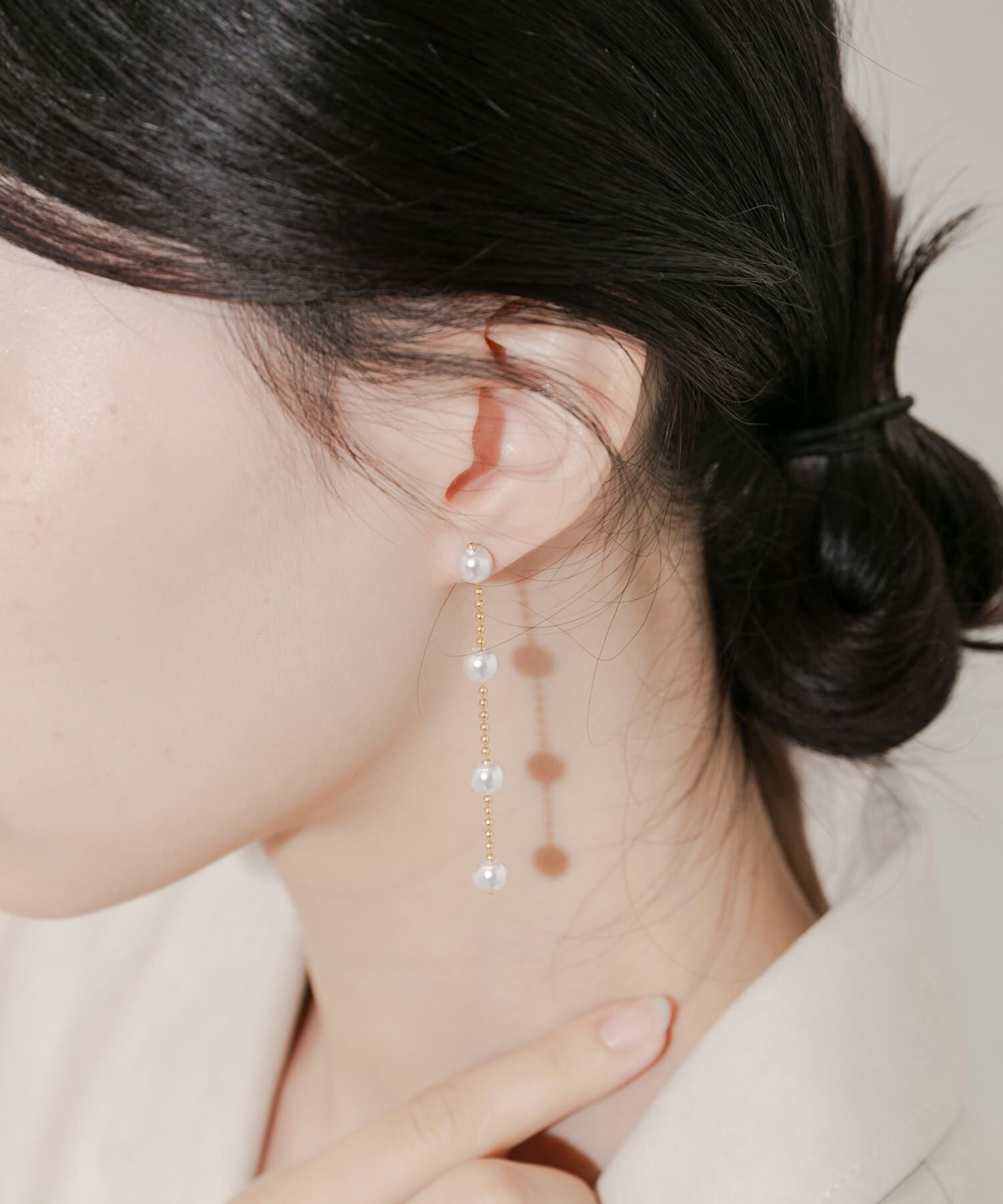 SMELLY「パールチェーンスウィングピアス」|ピアス|