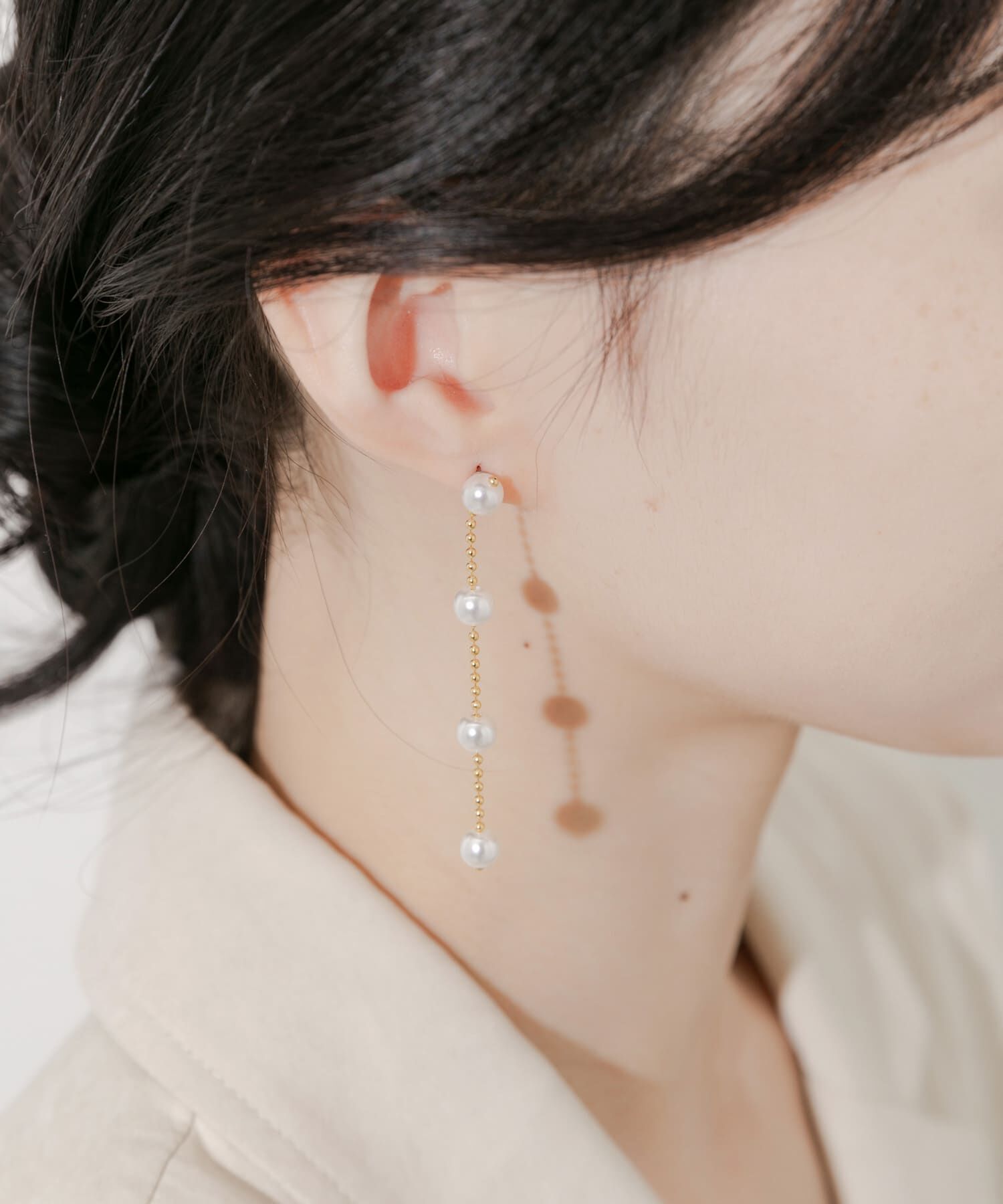 SMELLY「パールチェーンスウィングピアス」|ピアス|