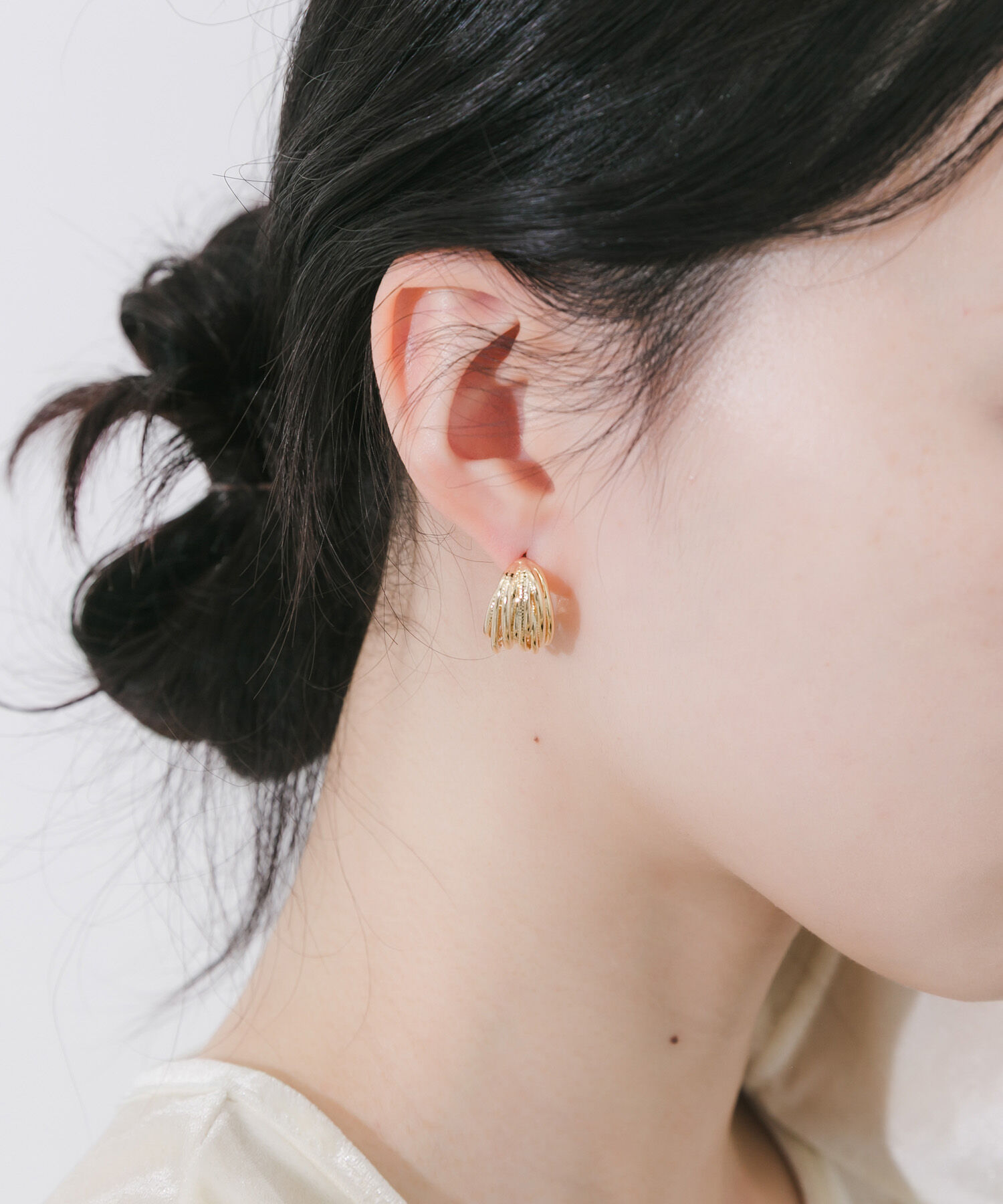 SMELLY「レイヤードラインフープピアス」|ピアス|