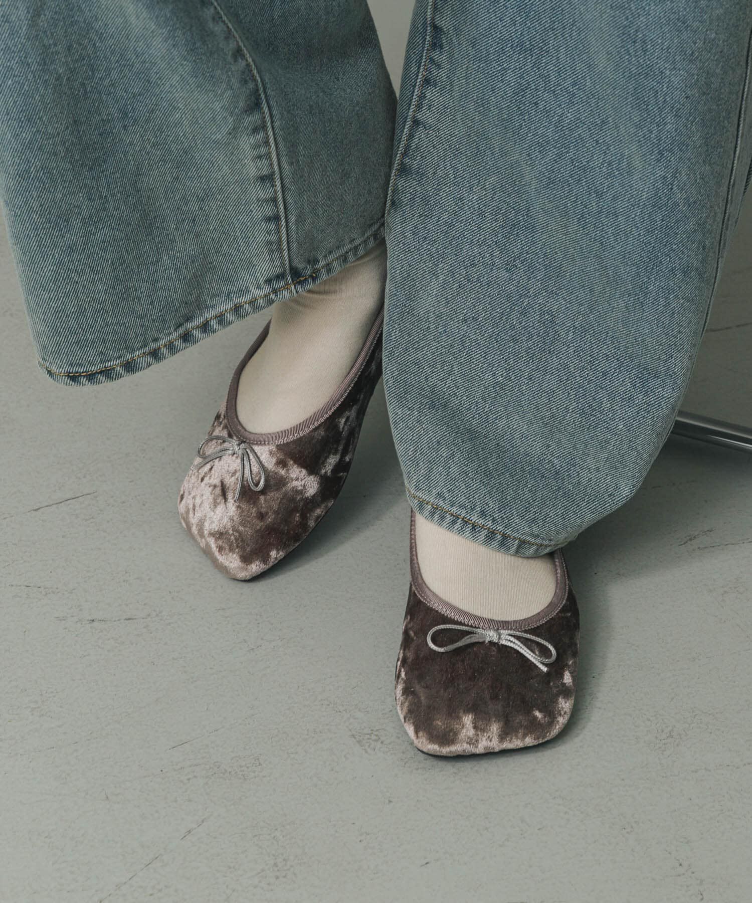 SENSE OF PLACE by URBAN RESEARCH「ベロアスクエアフラットシューズ」|バレエシューズ|