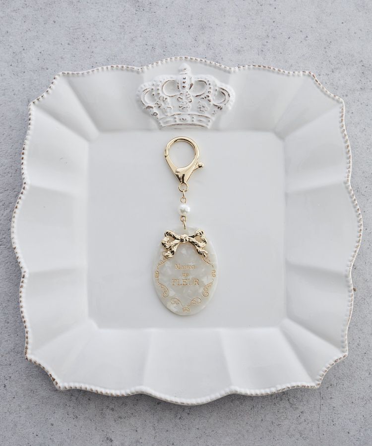 Maison de FLEUR「アセチロゴフレームチャーム」|その他|アイボリー