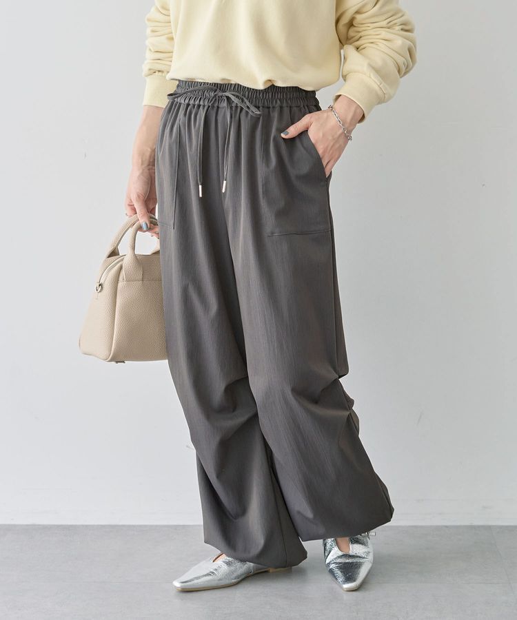 Green Parks「表面感サテンタックパンツ」|その他|