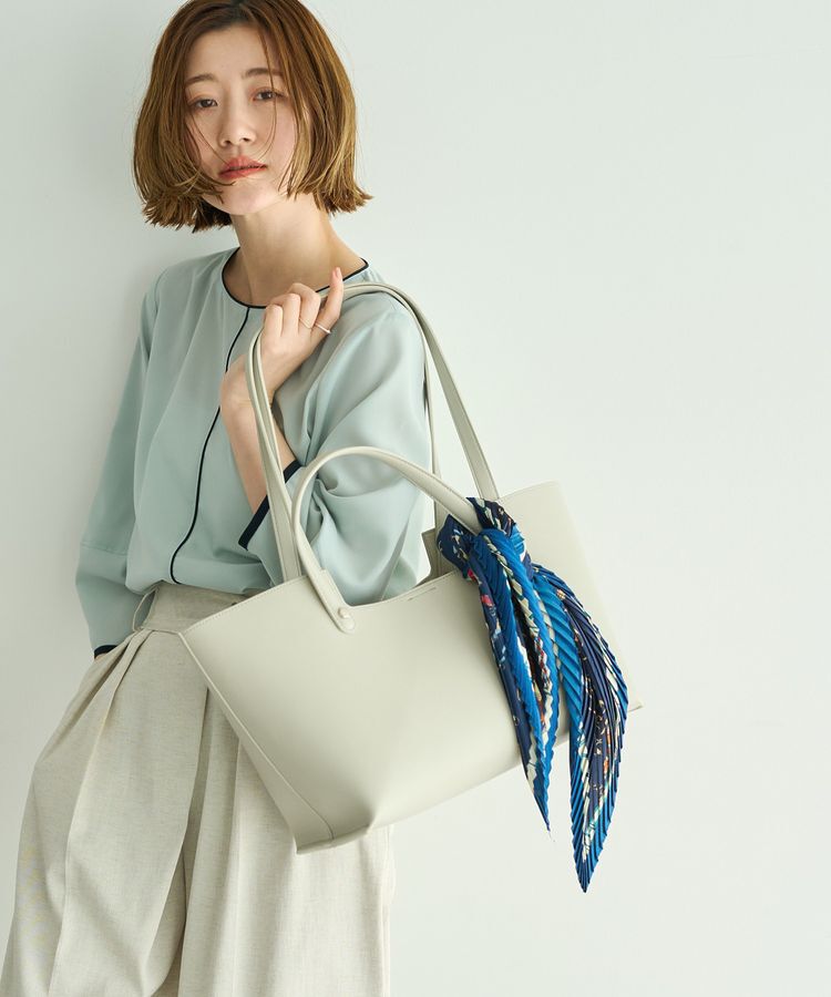 YECCA VECCA「【cache cache】ポーチ付き横長2wayトート」|トートバッグ|