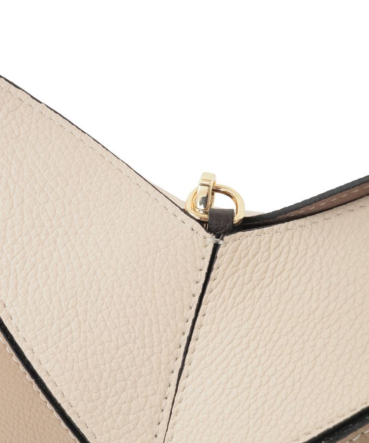 YECCA VECCA「AULENTTI.レザーバッグ」|ショルダー・メッセンジャー|