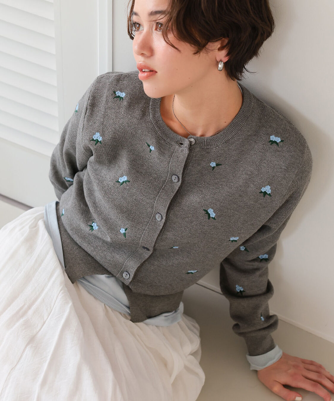 titivate「フラワー刺繍カーディガン」|カーディガン|