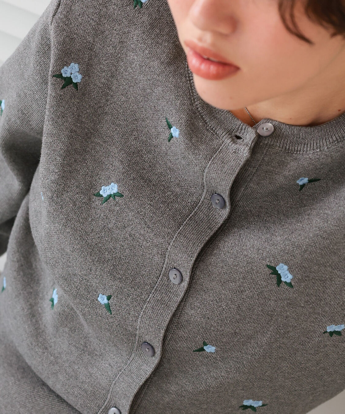 titivate「フラワー刺繍カーディガン」|カーディガン|