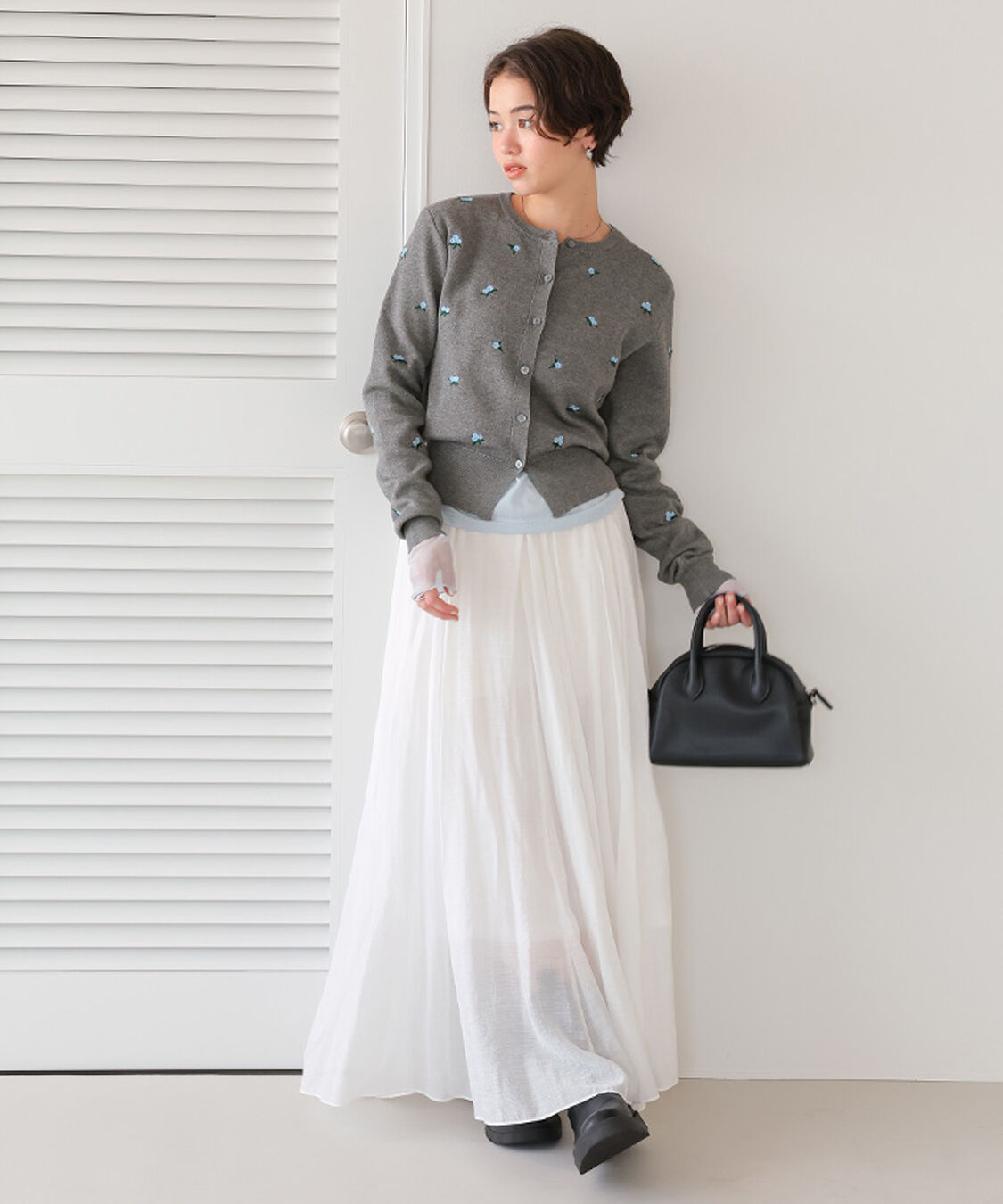 titivate「フラワー刺繍カーディガン」|カーディガン|