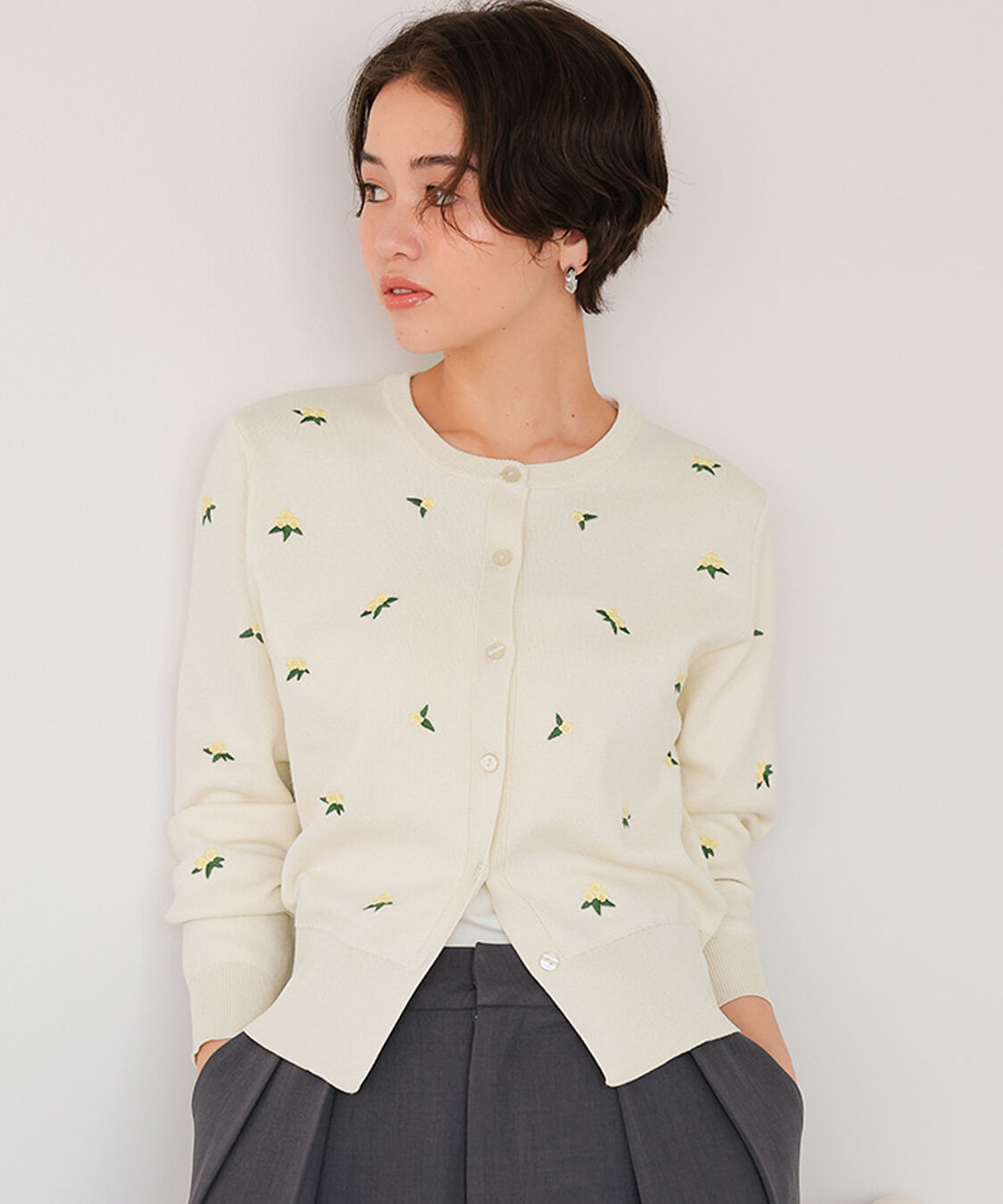 titivate「フラワー刺繍カーディガン」|カーディガン|アイボリー