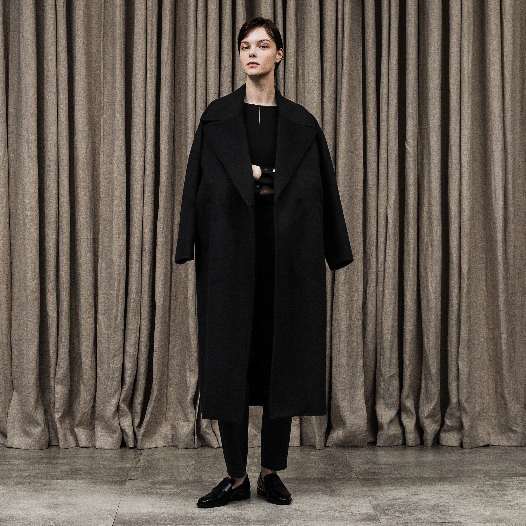 UNTITLED「カシミヤリバーガウンコート」|チェスターコート|