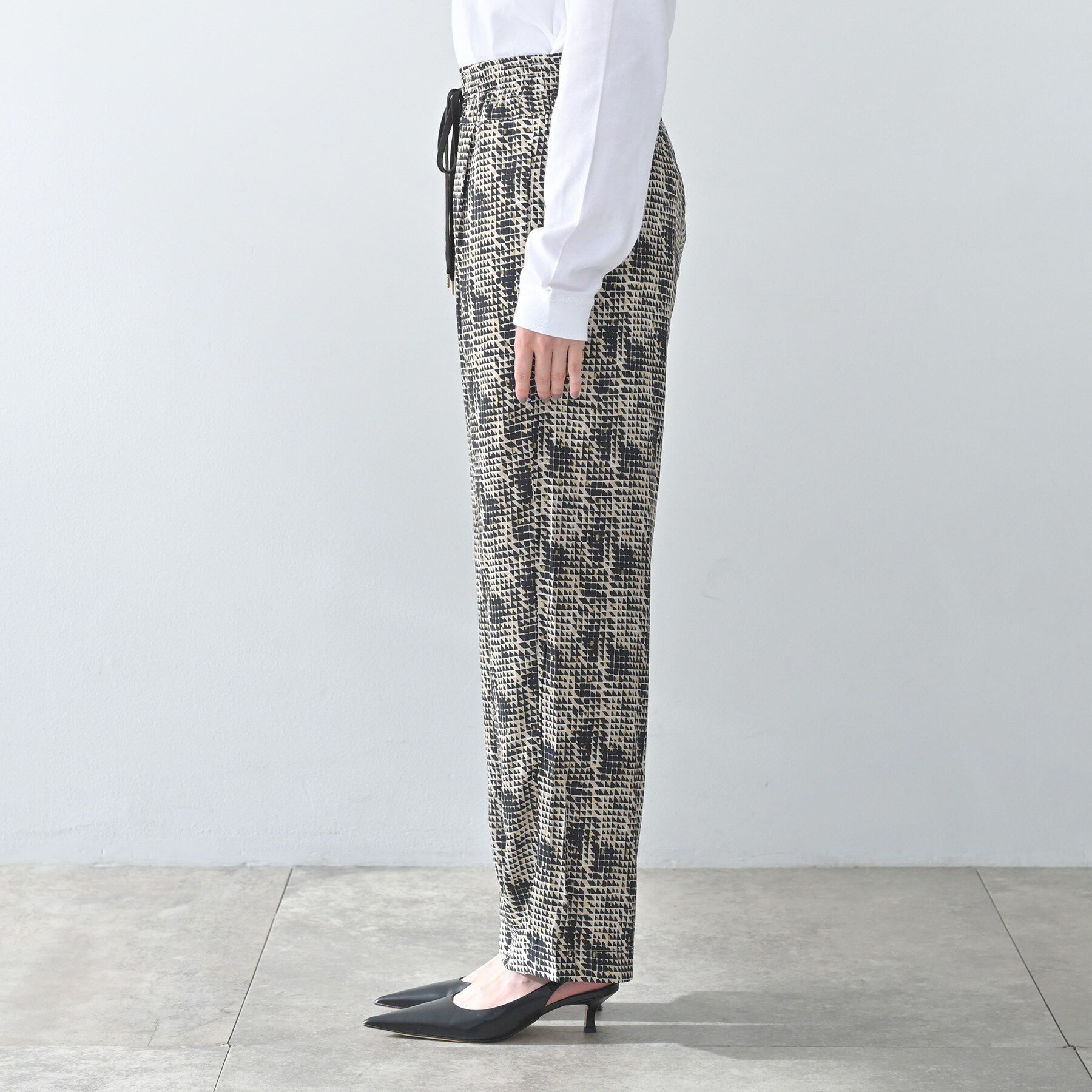 UNTITLED「【Munich】ワイドレッグイージーパンツ／geometric」|その他|