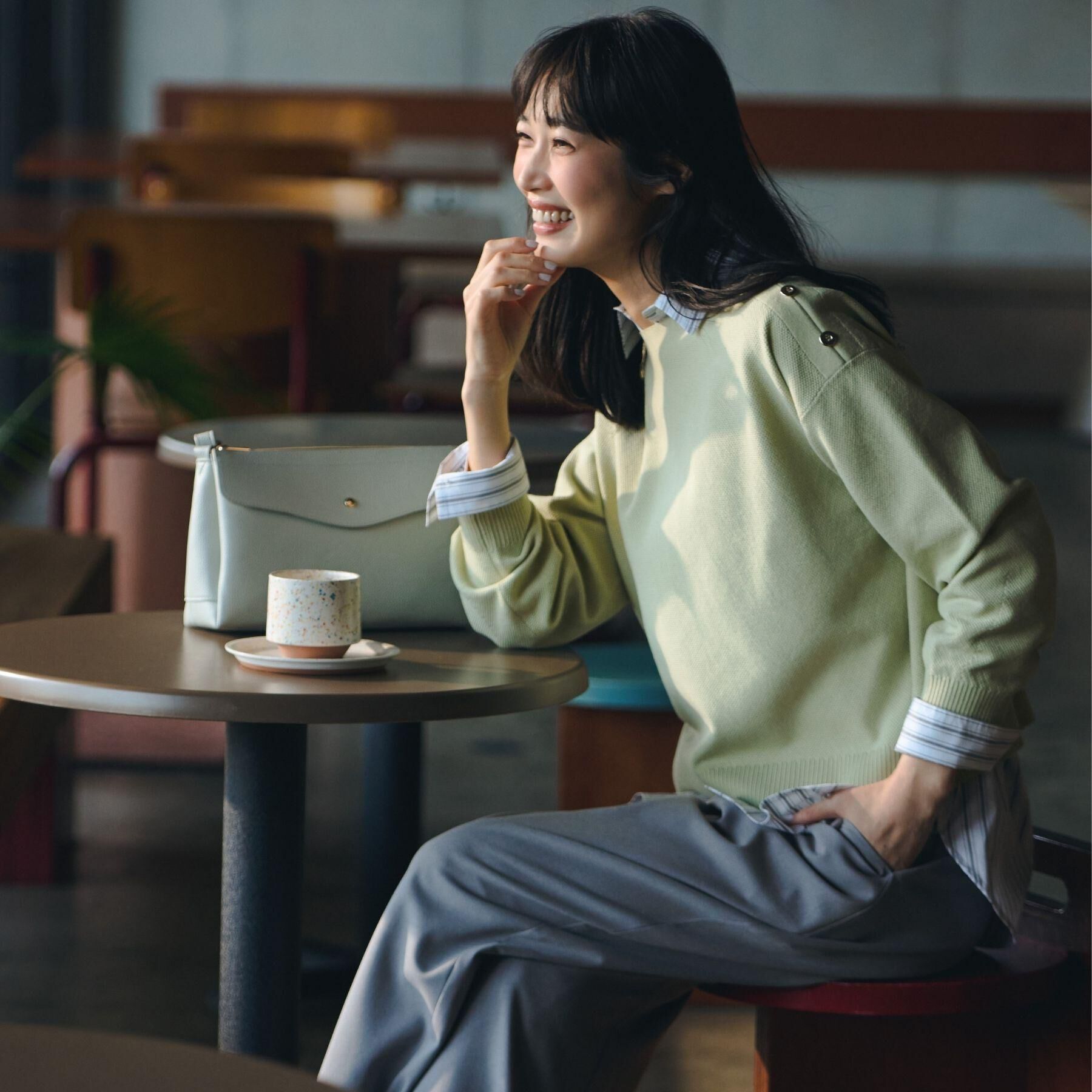 grove「一度着たら手放せない、驚きの伸びを備えたコットンナイロンストレッチシャツ」|シャツ・ブラウス|