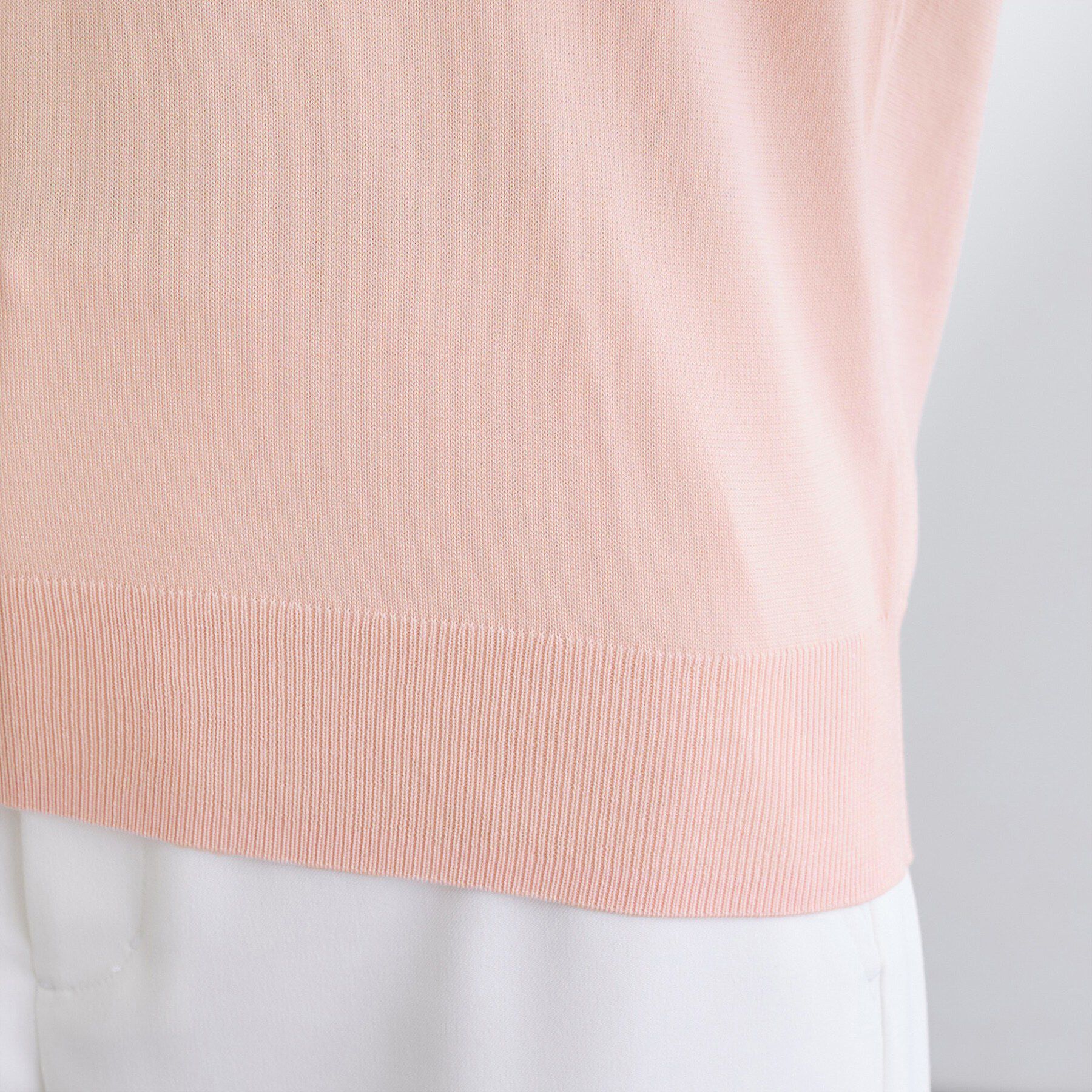 INDIVI「【シルク混】きれいめVネックニット」|ニット・セーター|