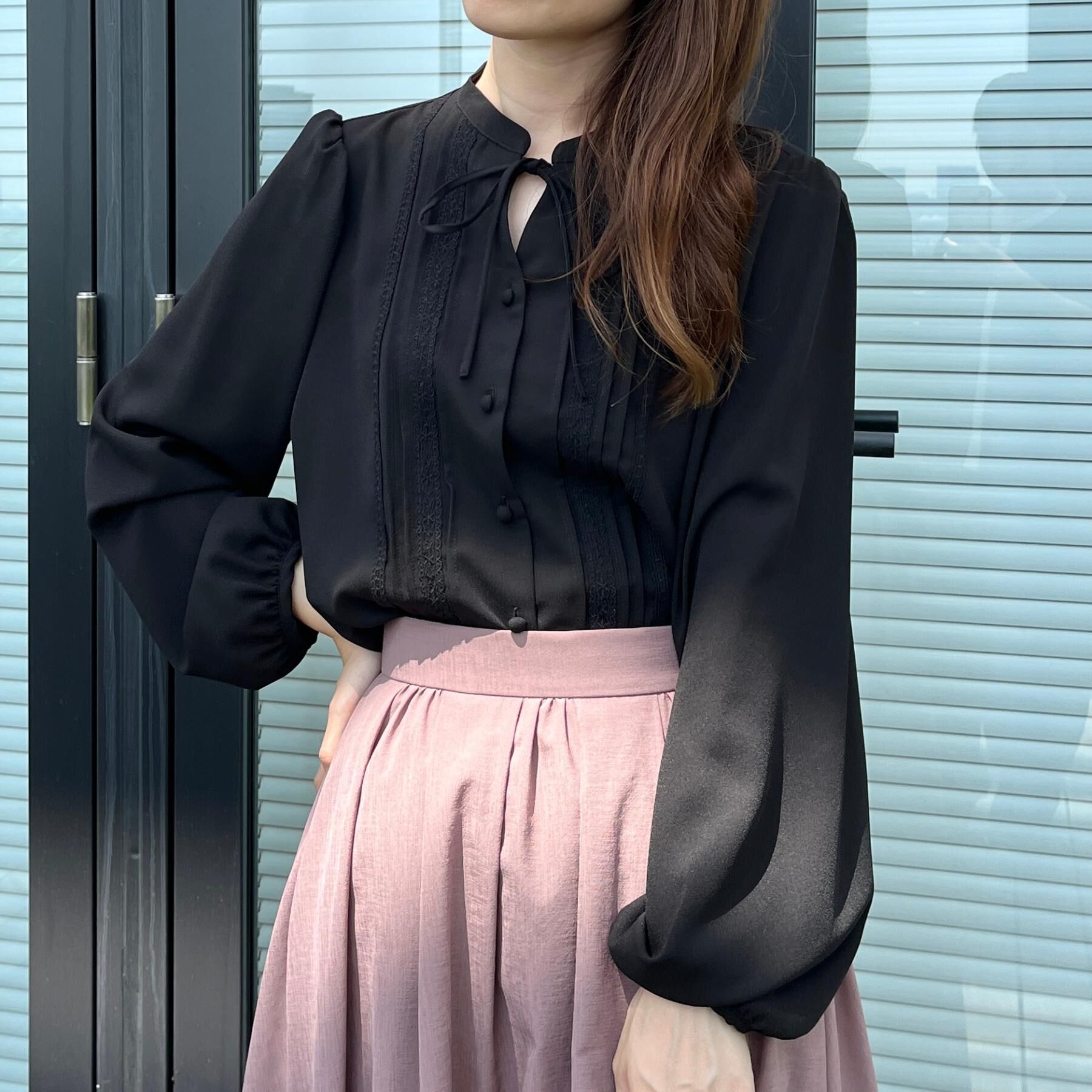 Couture broach「【大人可愛い・通勤】ピンタックレースブラウス」|シャツ・ブラウス|