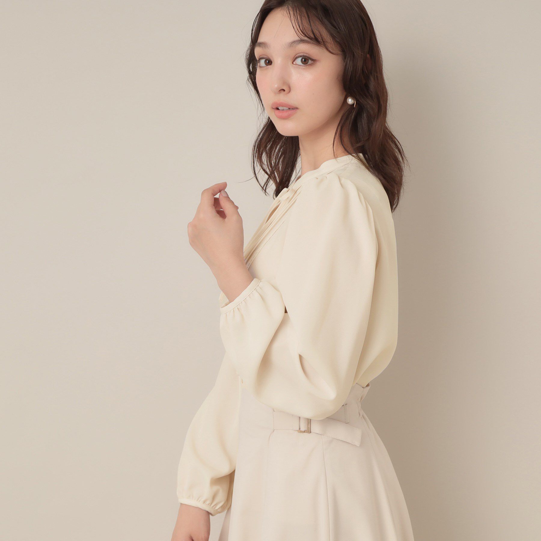 Couture broach「【大人可愛い・通勤】ピンタックレースブラウス」|シャツ・ブラウス|