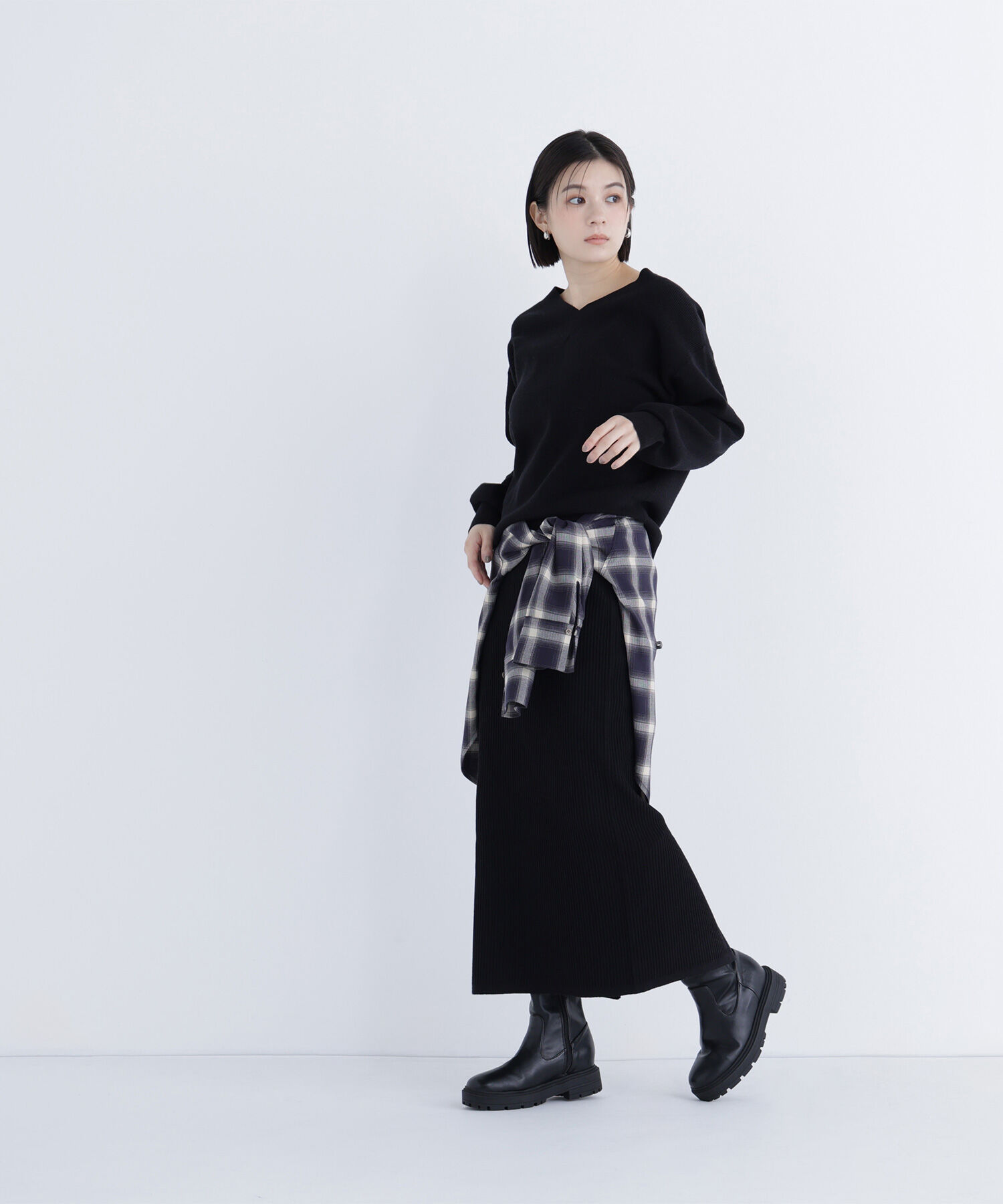  「Vネックフォルムニットセットアップ」|ワンピース|