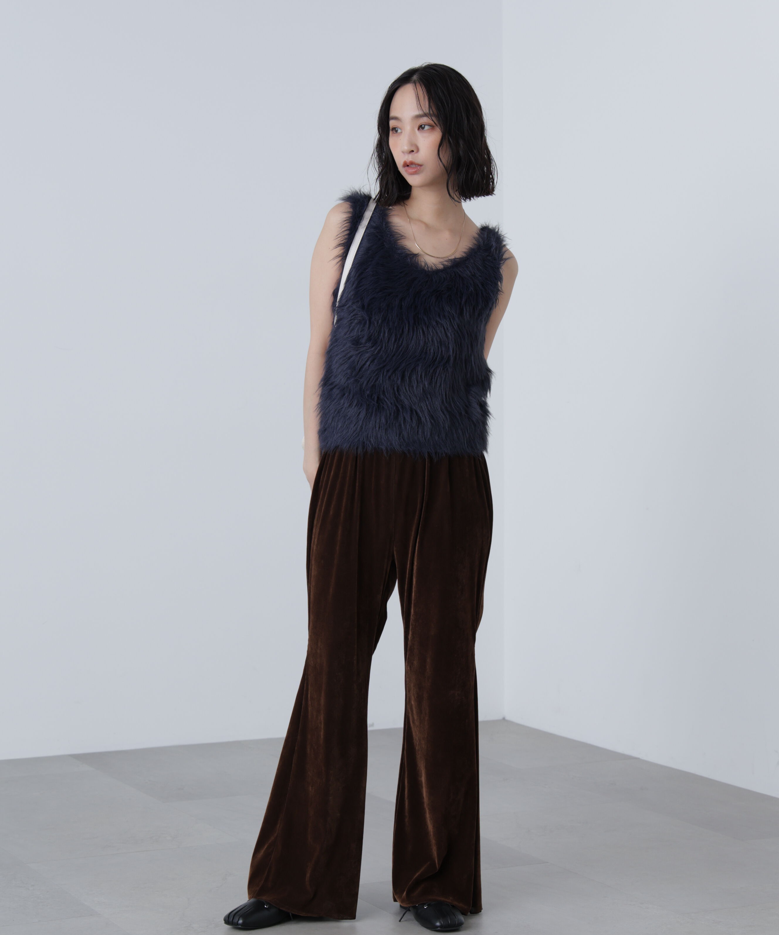  「ロングシャギーノースリニット」|ニット・セーター|