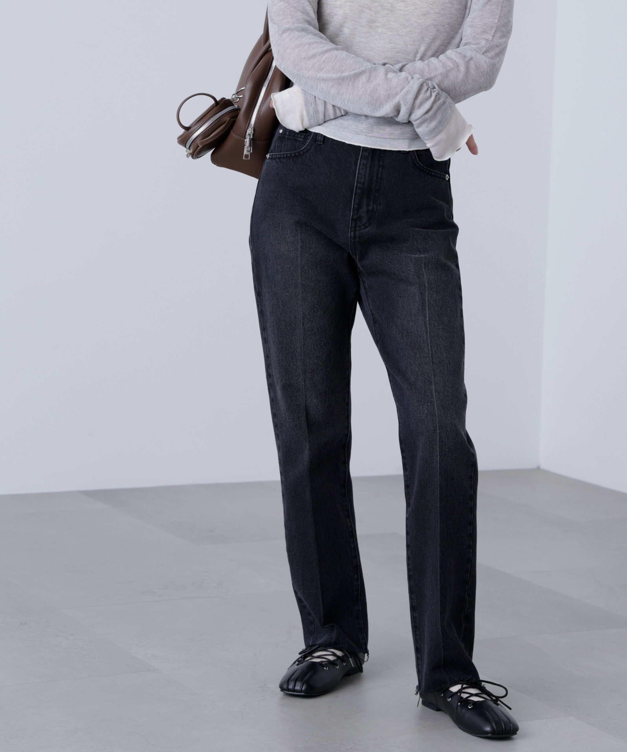  「センタープレススリムストレートデニムパンツ」|その他|