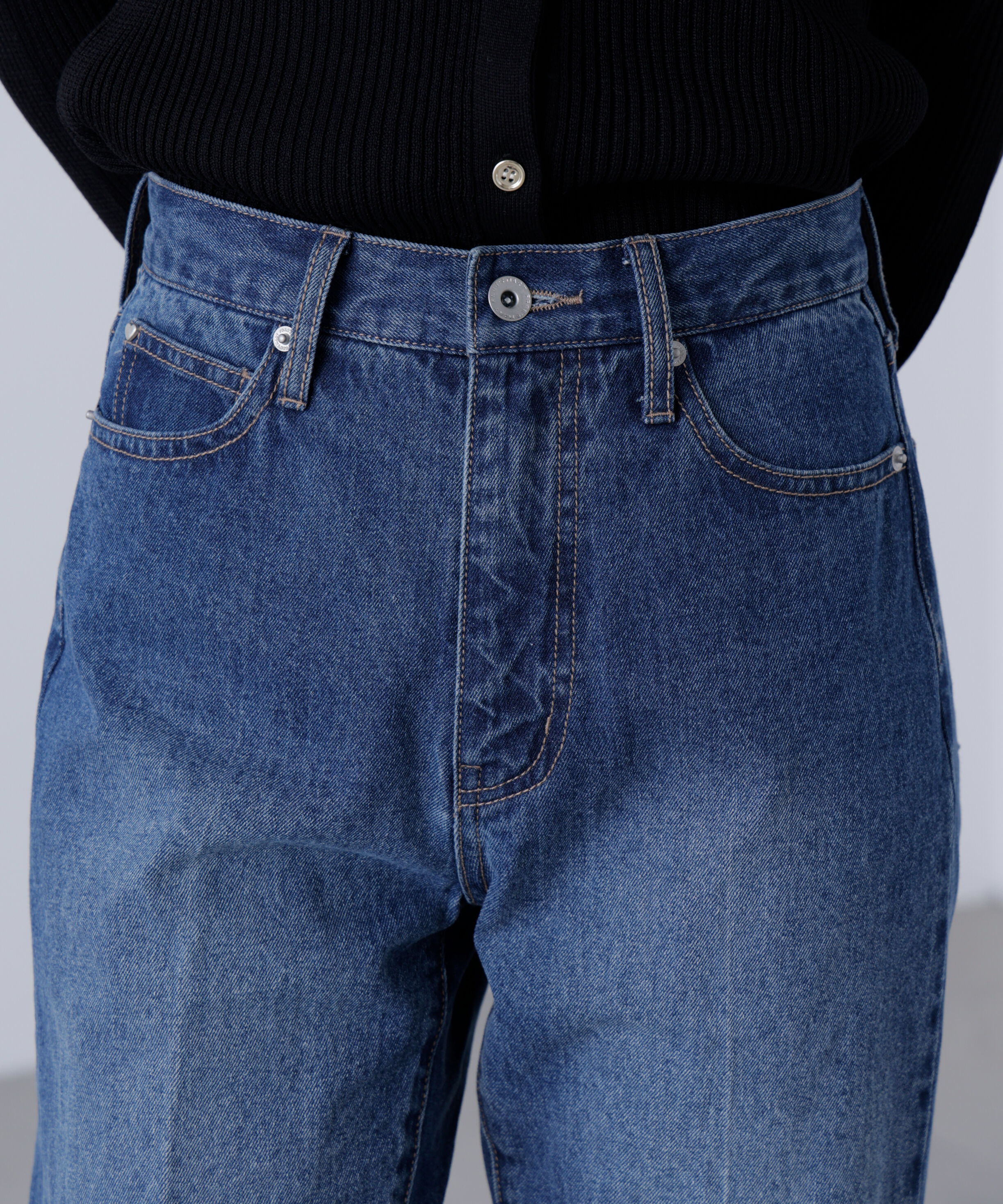  「センタープレススリムストレートデニムパンツ」|その他|