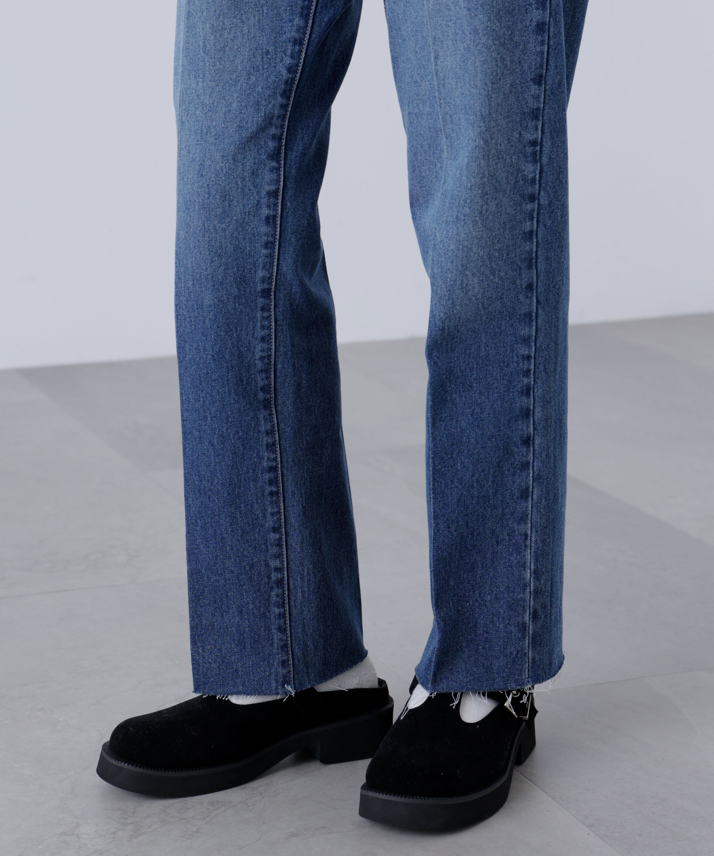  「センタープレススリムストレートデニムパンツ」|その他|