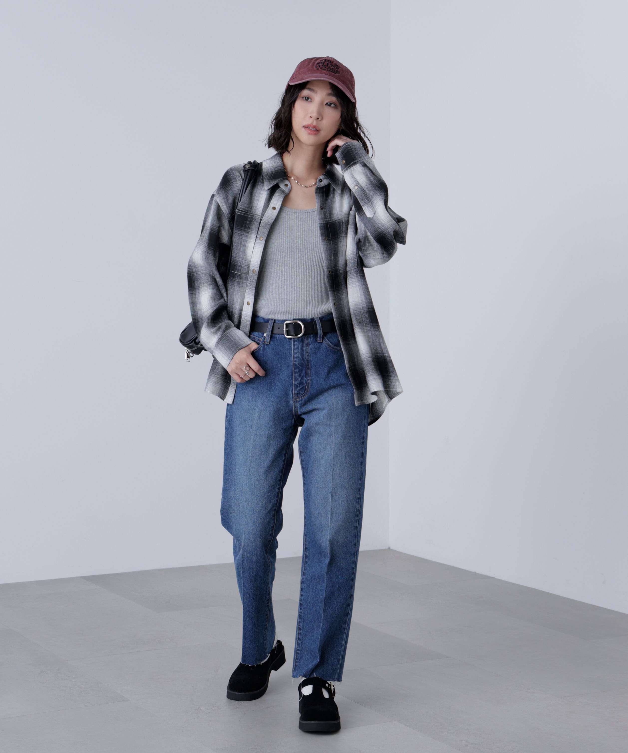  「センタープレススリムストレートデニムパンツ」|その他|