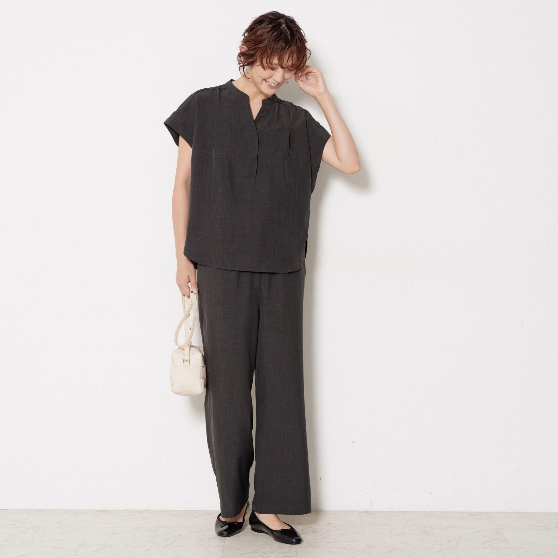 Dessin「【2点セット/ウエストゴム/洗える】スキッパ―シャツ＆ストレートパンツセット」|スーツ|