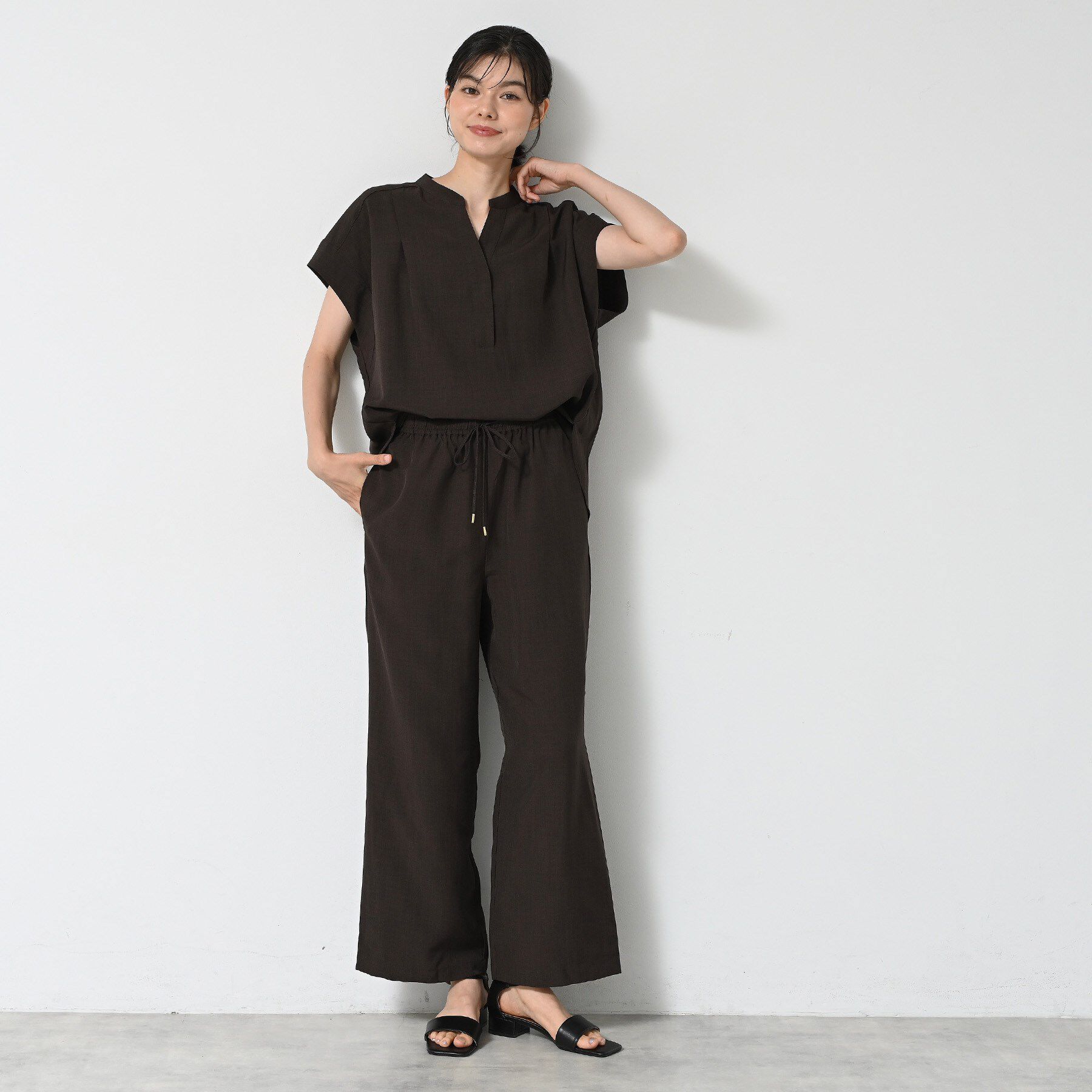 Dessin「【2点セット/ウエストゴム/洗える】スキッパ―シャツ＆ストレートパンツセット」|スーツ|