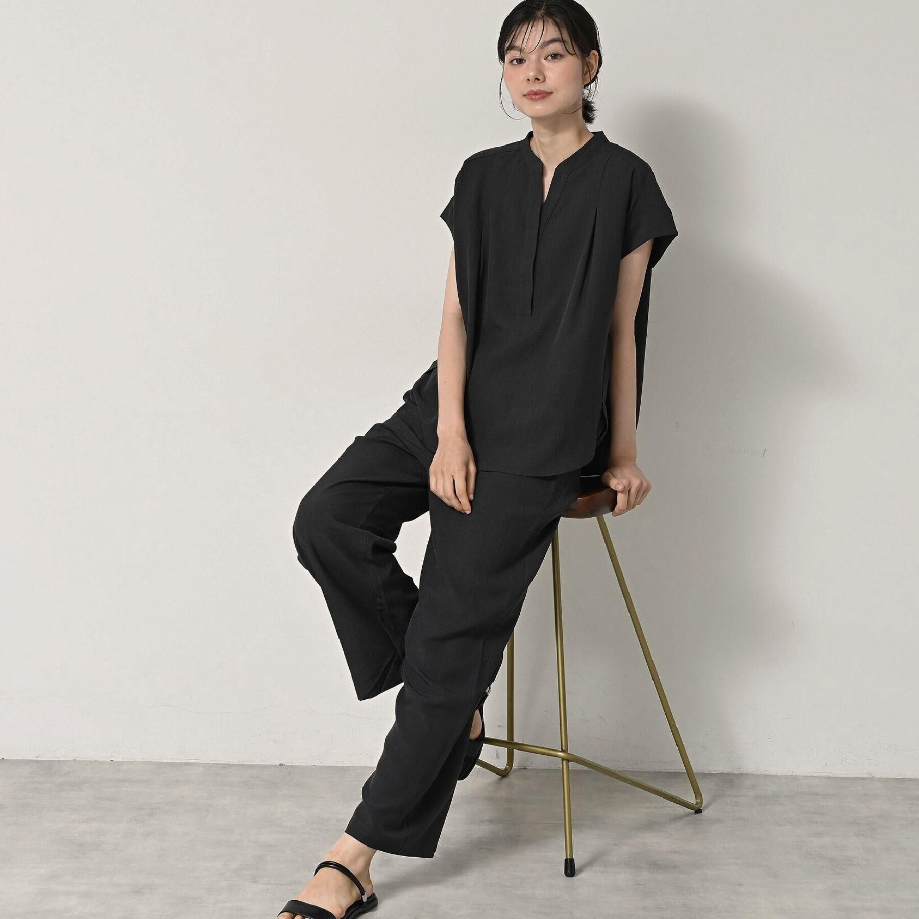 Dessin「【2点セット/ウエストゴム/洗える】スキッパ―シャツ＆ストレートパンツセット」|スーツ|チャコールグレー(0