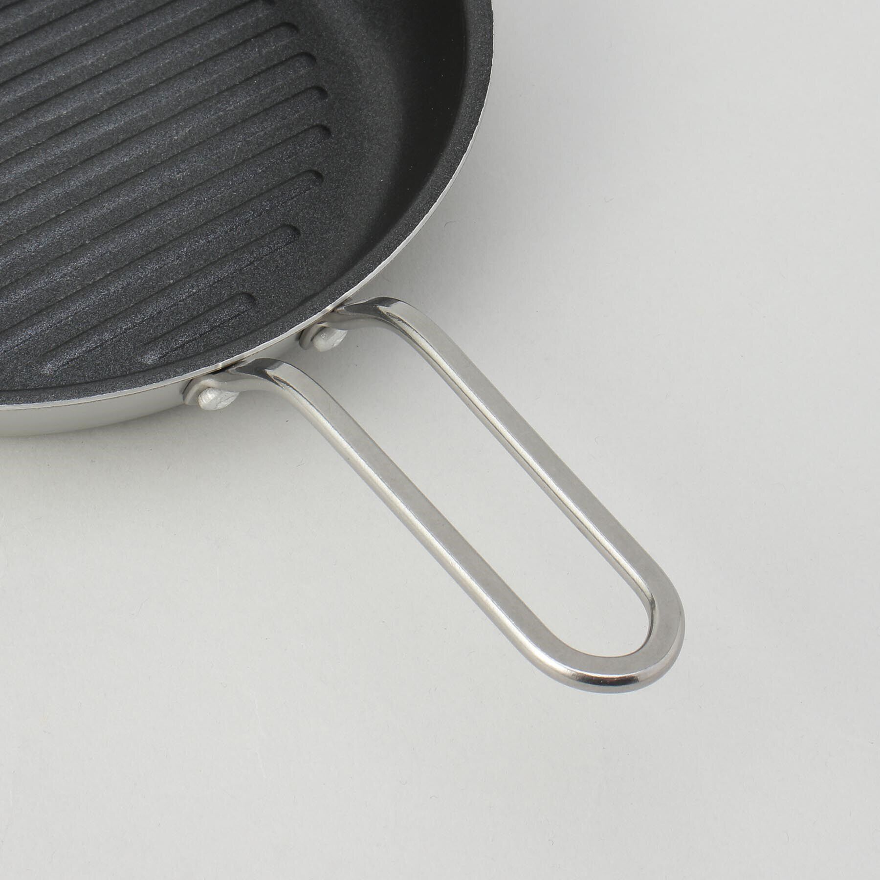 212 KITCHEN STORE「二層鋼グリルパン丸形 19cm ＜copan コパン＞」|食器・キッチングッズ|