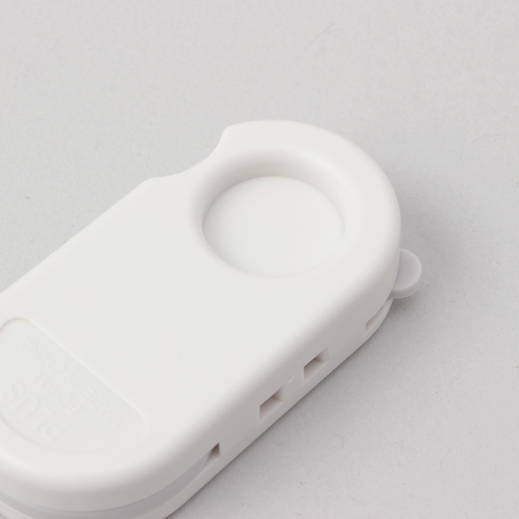 212 KITCHEN STORE「多機能ダンボールカッター 開梱用アケトル WH」|その他|