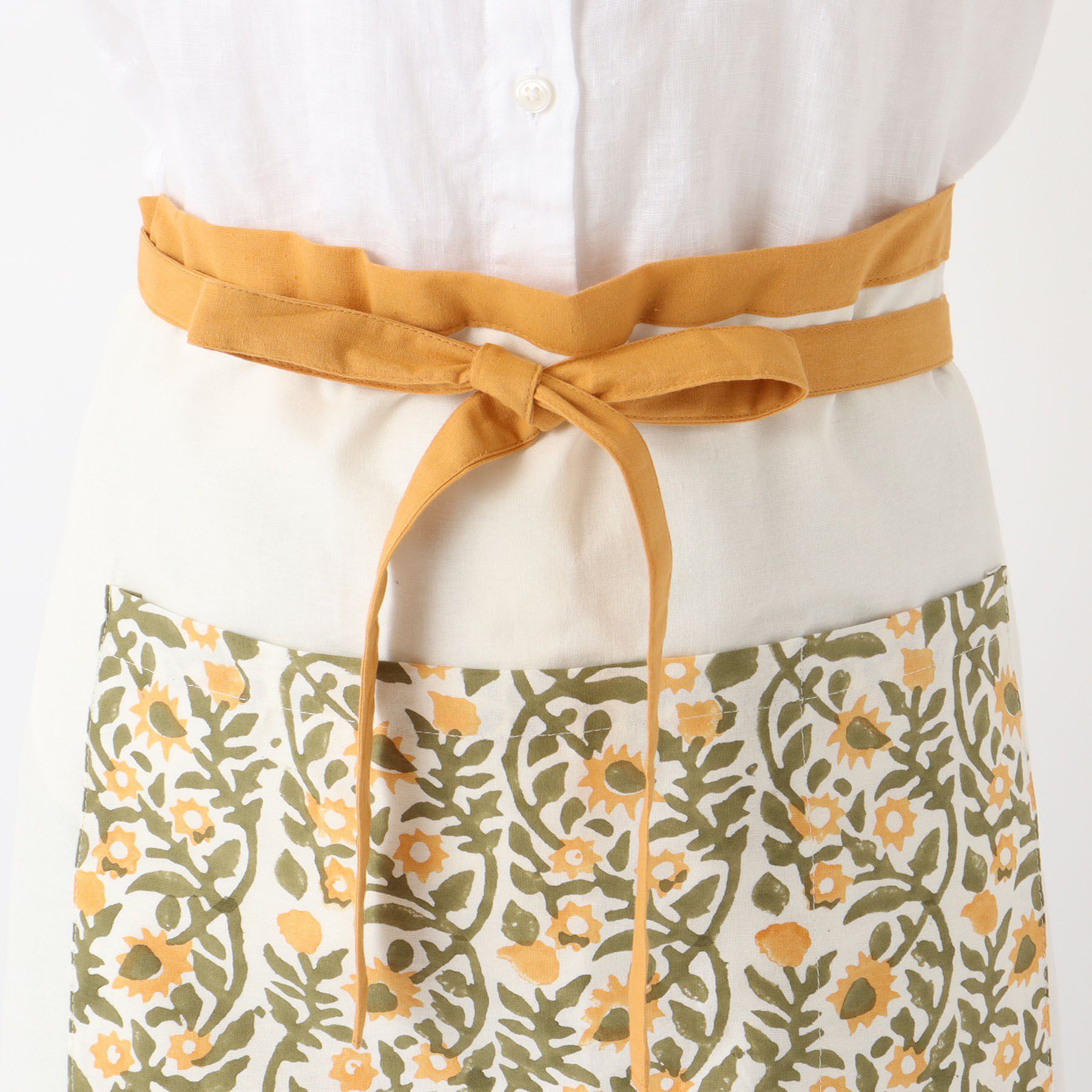 212 KITCHEN STORE「ブロックプリント カフェエプロン MU ＜212Kオリジナル＞」|食器・キッチングッズ|