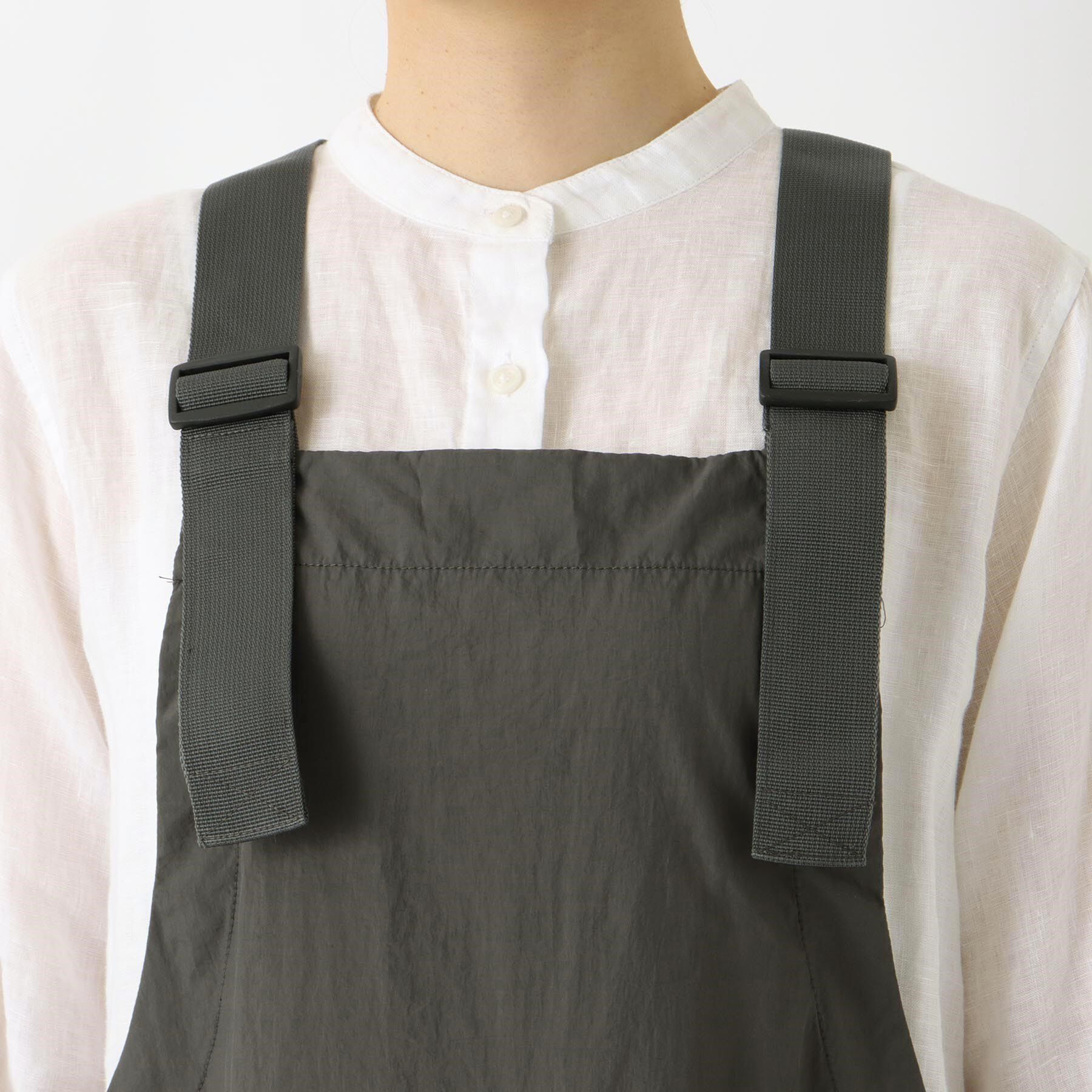 212 KITCHEN STORE「極軽撥水エプロン キテミテ　SUMI GY ＜FABORI ファボリ＞」|食器・キッチングッズ|