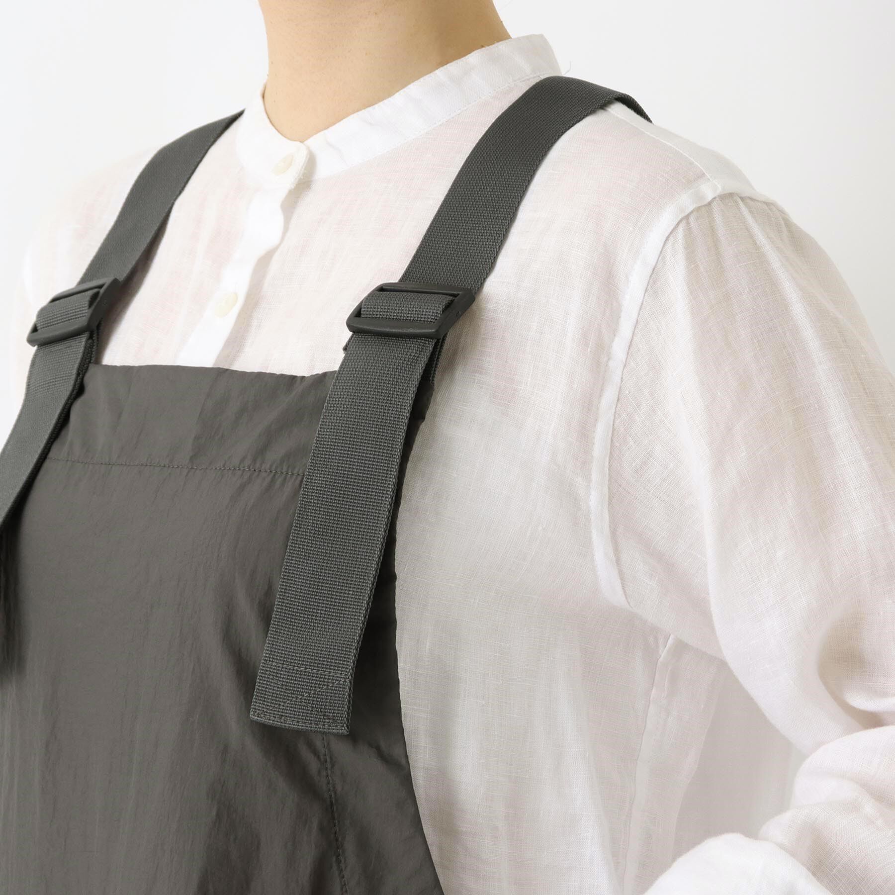 212 KITCHEN STORE「極軽撥水エプロン キテミテ　SUMI GY ＜FABORI ファボリ＞」|食器・キッチングッズ|