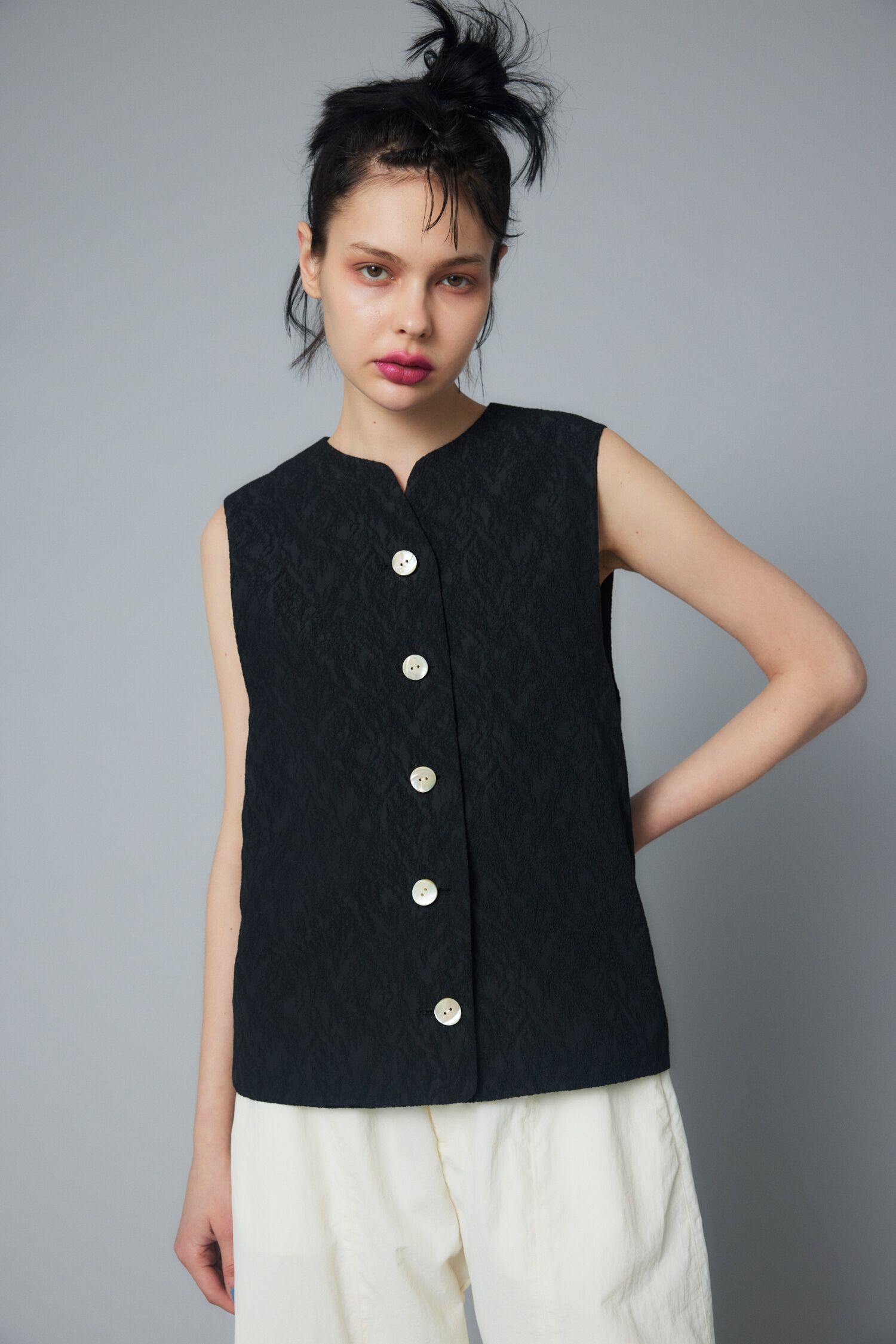 HeRIN.CYE「Jacquard vest」|ダウンベスト・ベスト|BLK