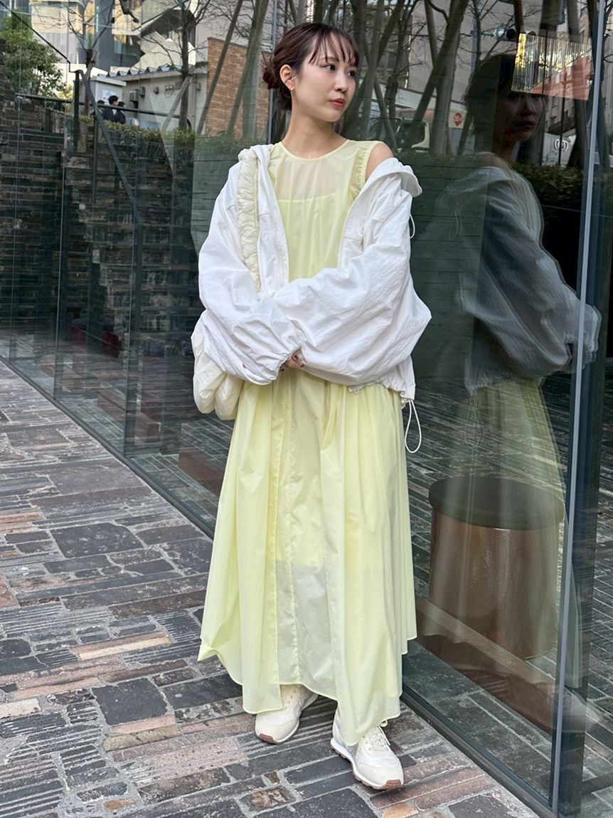 emmi atelier「ギャザーフォルムナイロンワンピース」|ワンピース|