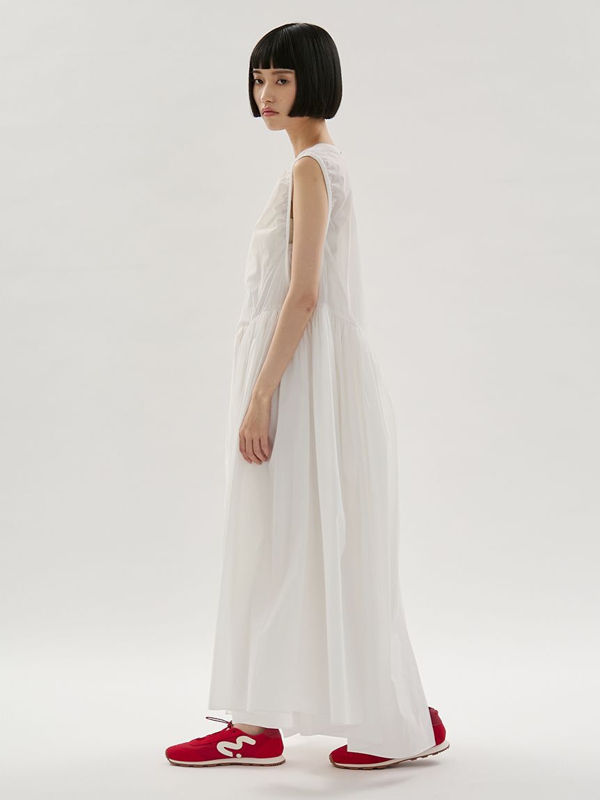 emmi atelier「ギャザーフォルムナイロンワンピース」|ワンピース|