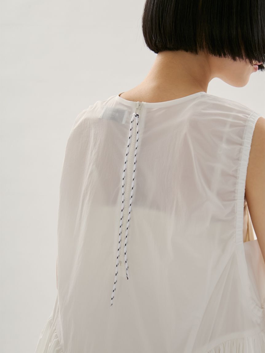 emmi atelier「ギャザーフォルムナイロンワンピース」|ワンピース|