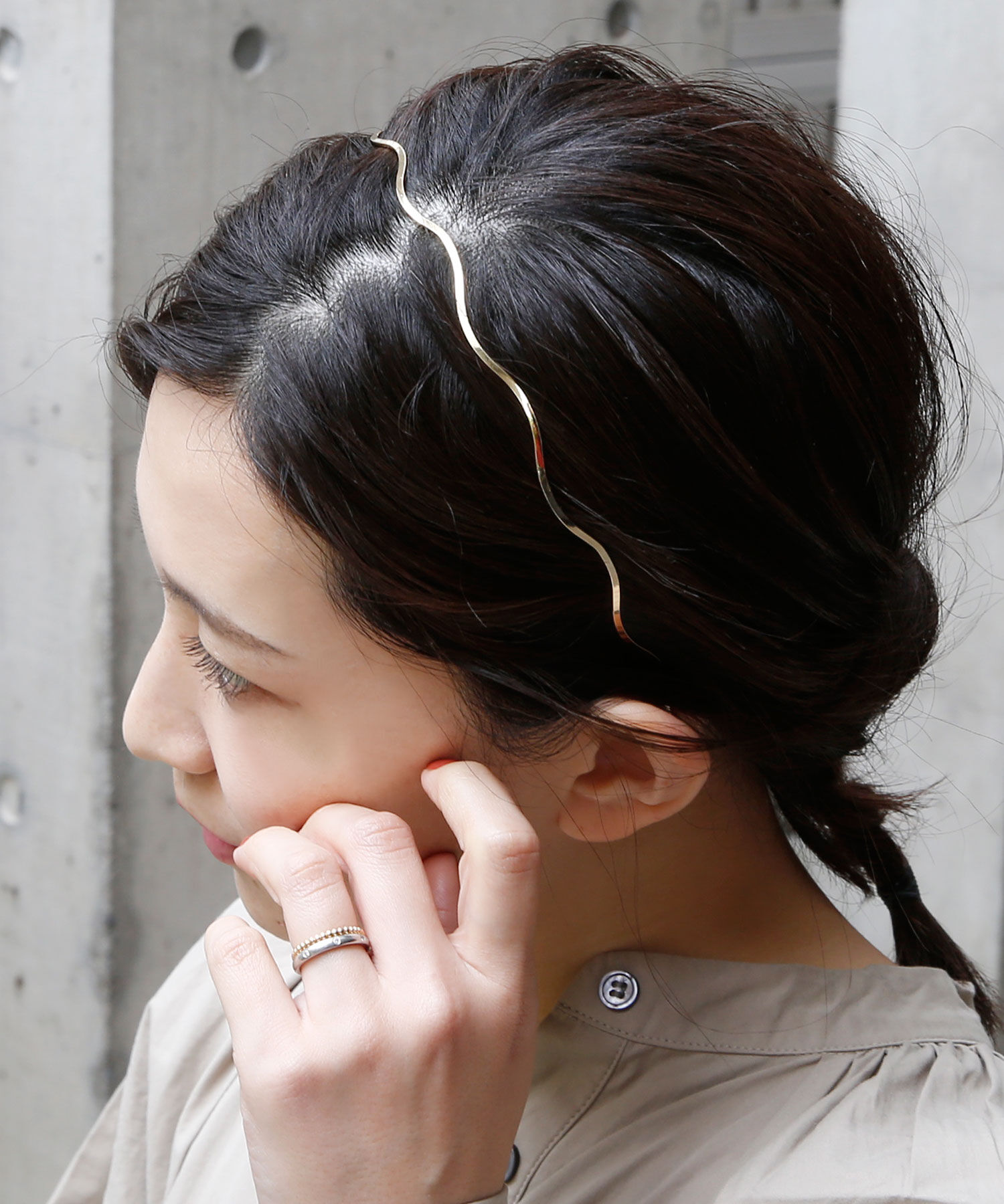 colleca la「ウェーブメタルカチューシャ」|カチューシャ|