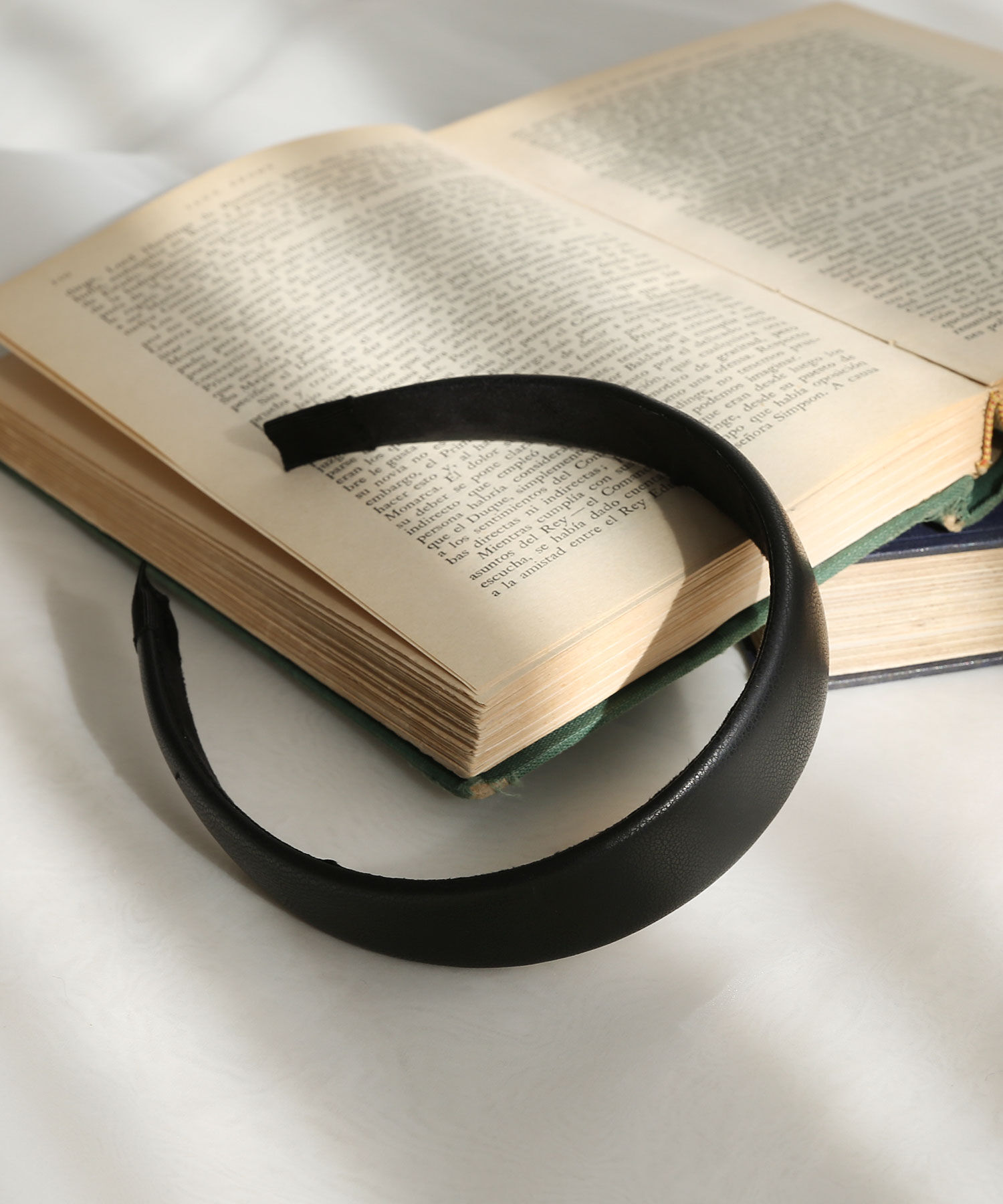 colleca la「［痛くなりにくい］プレーンソフトカチューシャ」|カチューシャ|ブラック