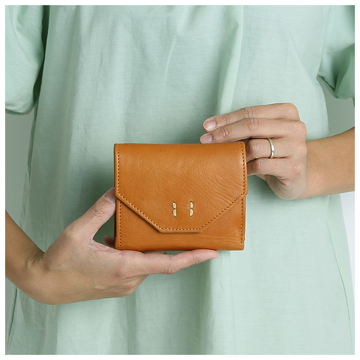 BACKYARD FAMILY「fes 財布 通販 レディース 二つ折り ブランド 本革 牛革 天然皮革 小銭入れあり ボックス型」|財布|