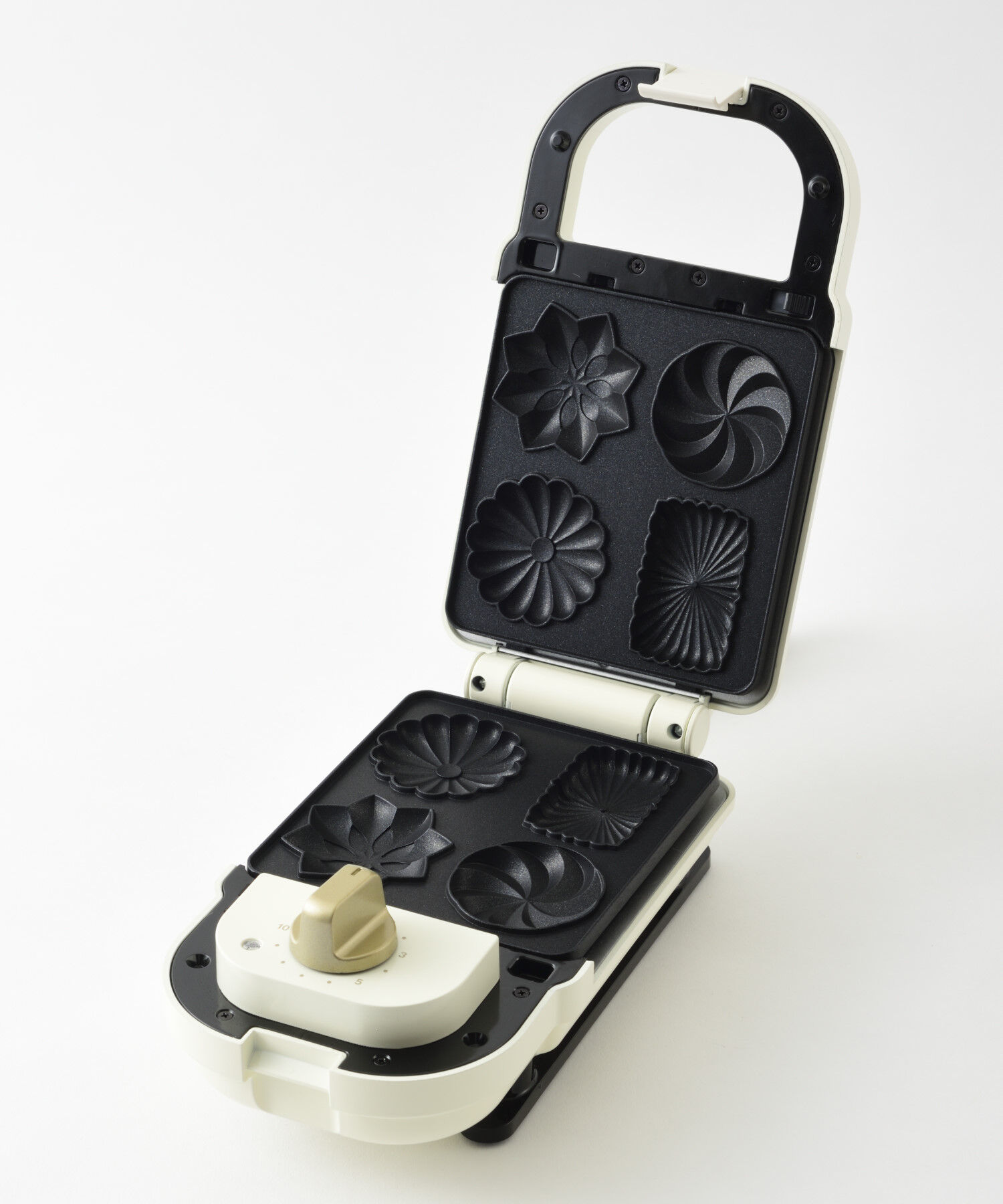 BRUNO「ホットサンドメーカーシングル用プチガトープレート」|食器・キッチングッズ|