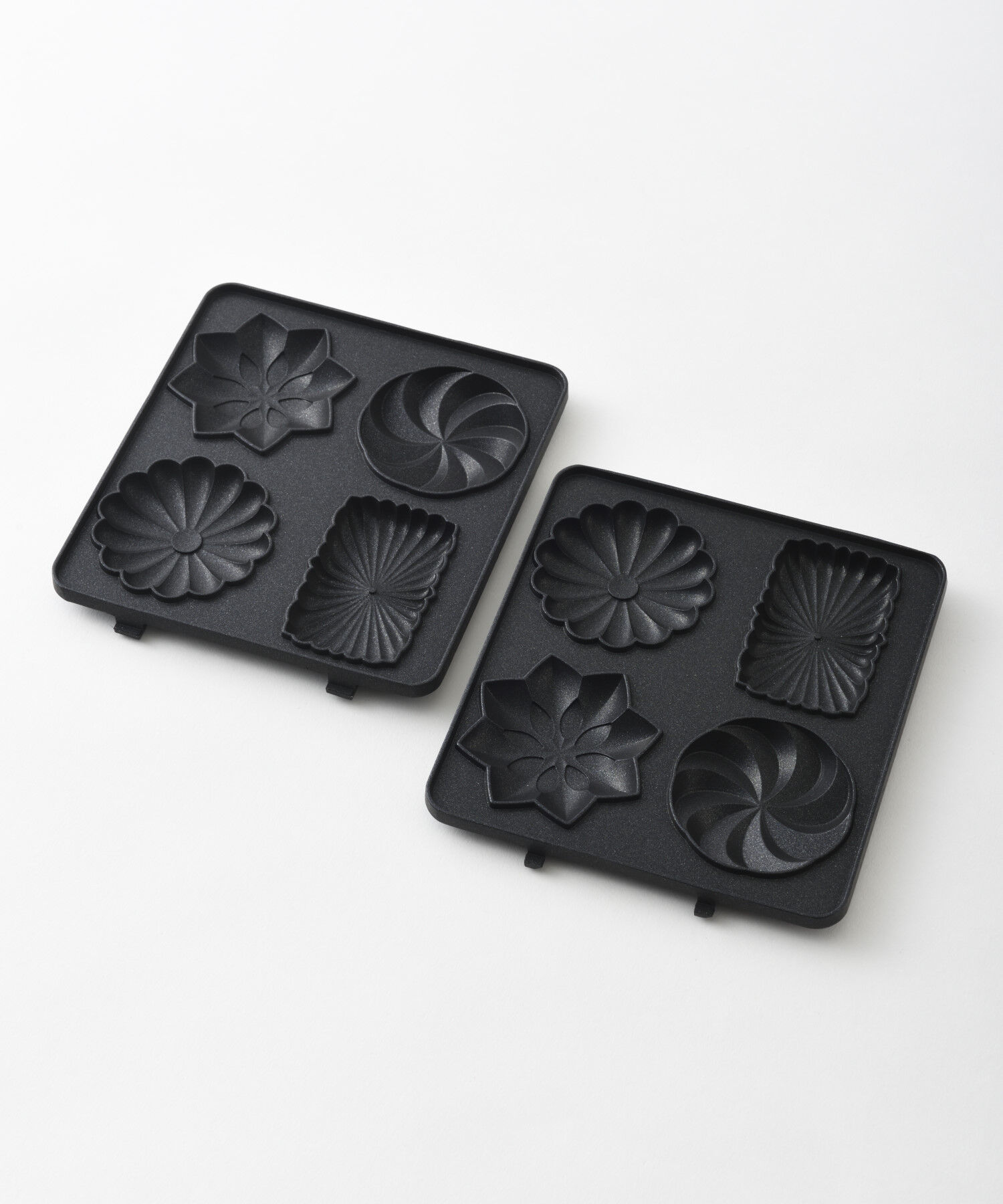 BRUNO「ホットサンドメーカーシングル用プチガトープレート」|食器・キッチングッズ|